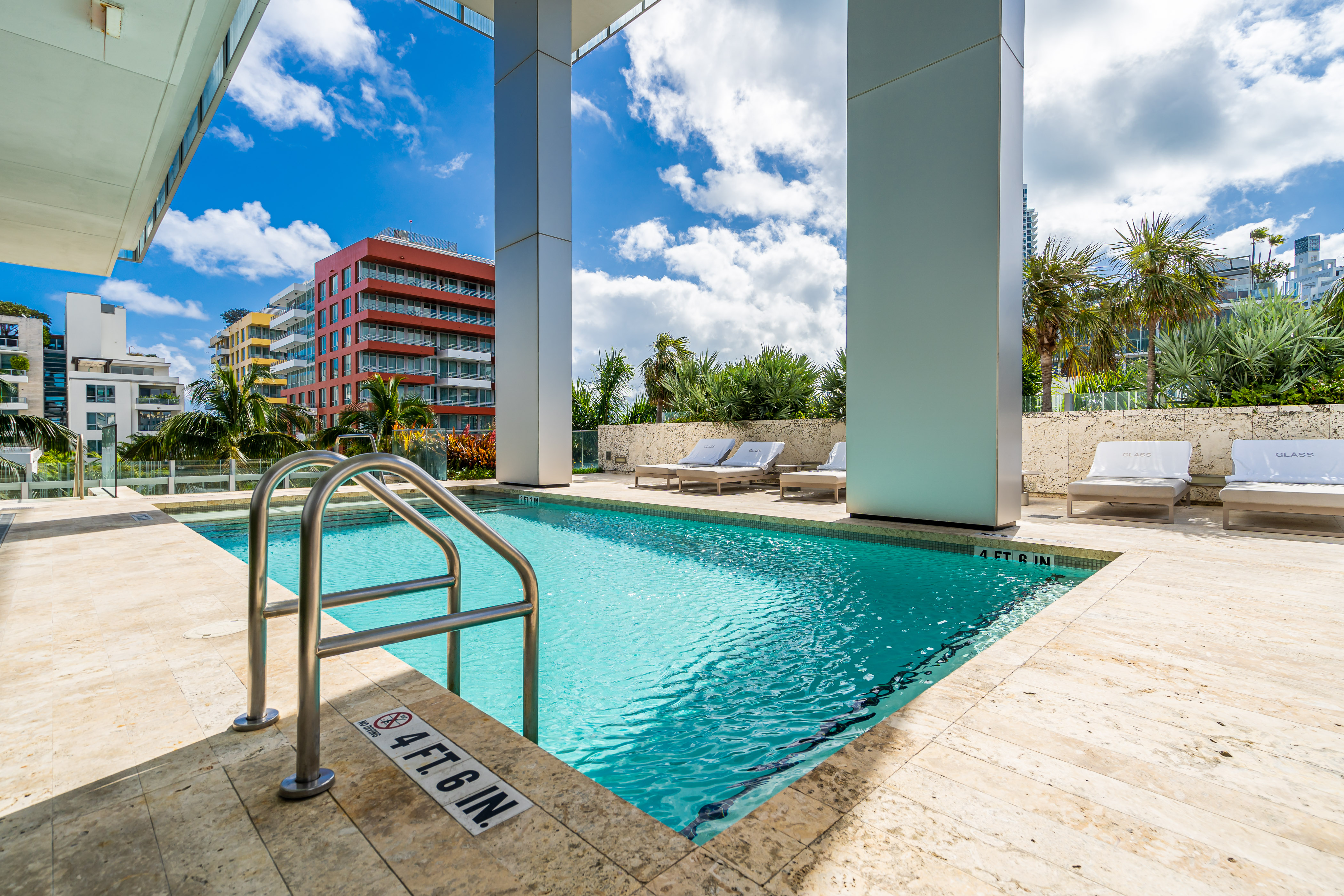 120 Ocean Drive Miami Beach FL 33139