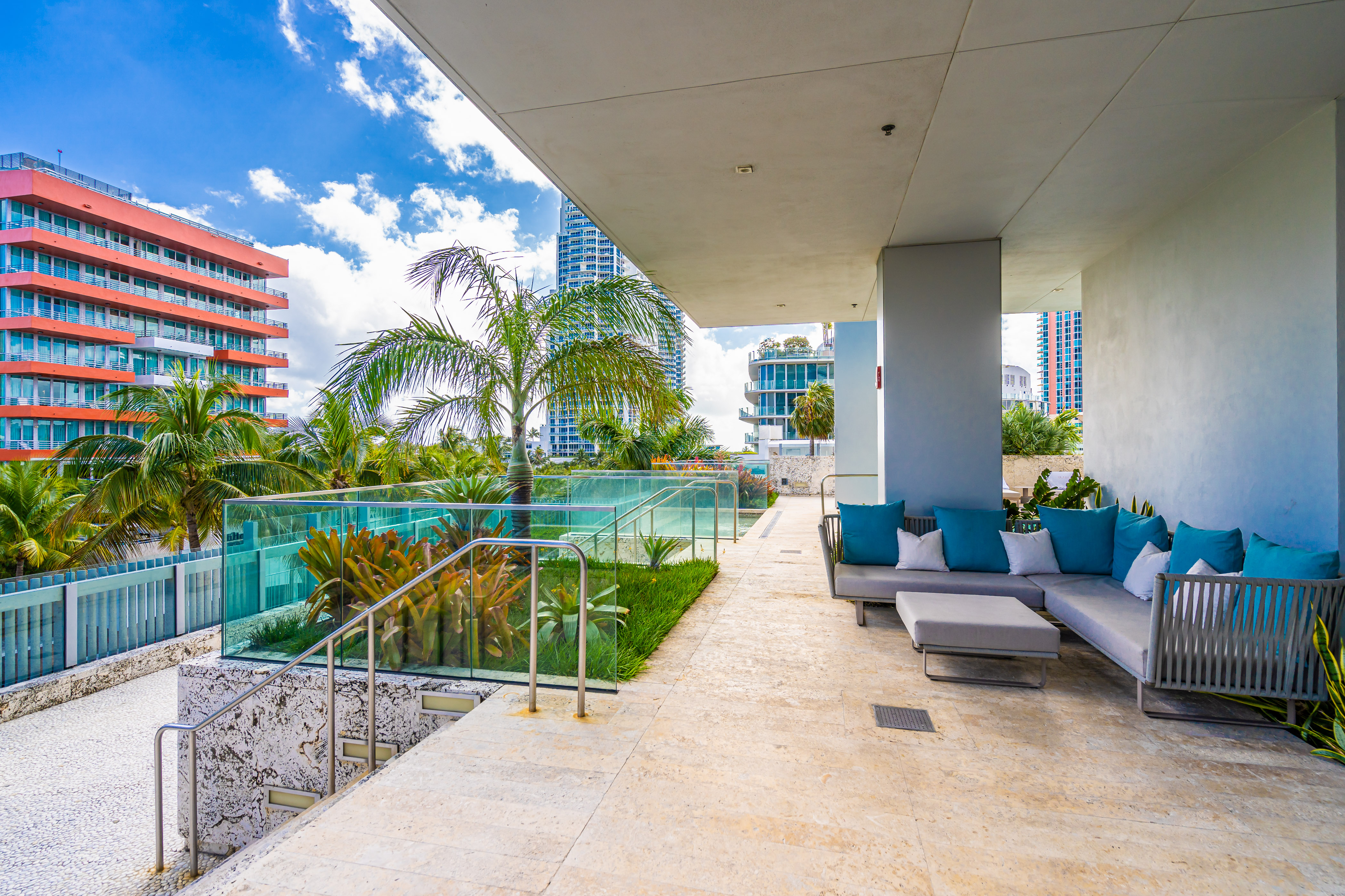 120 Ocean Drive Miami Beach FL 33139