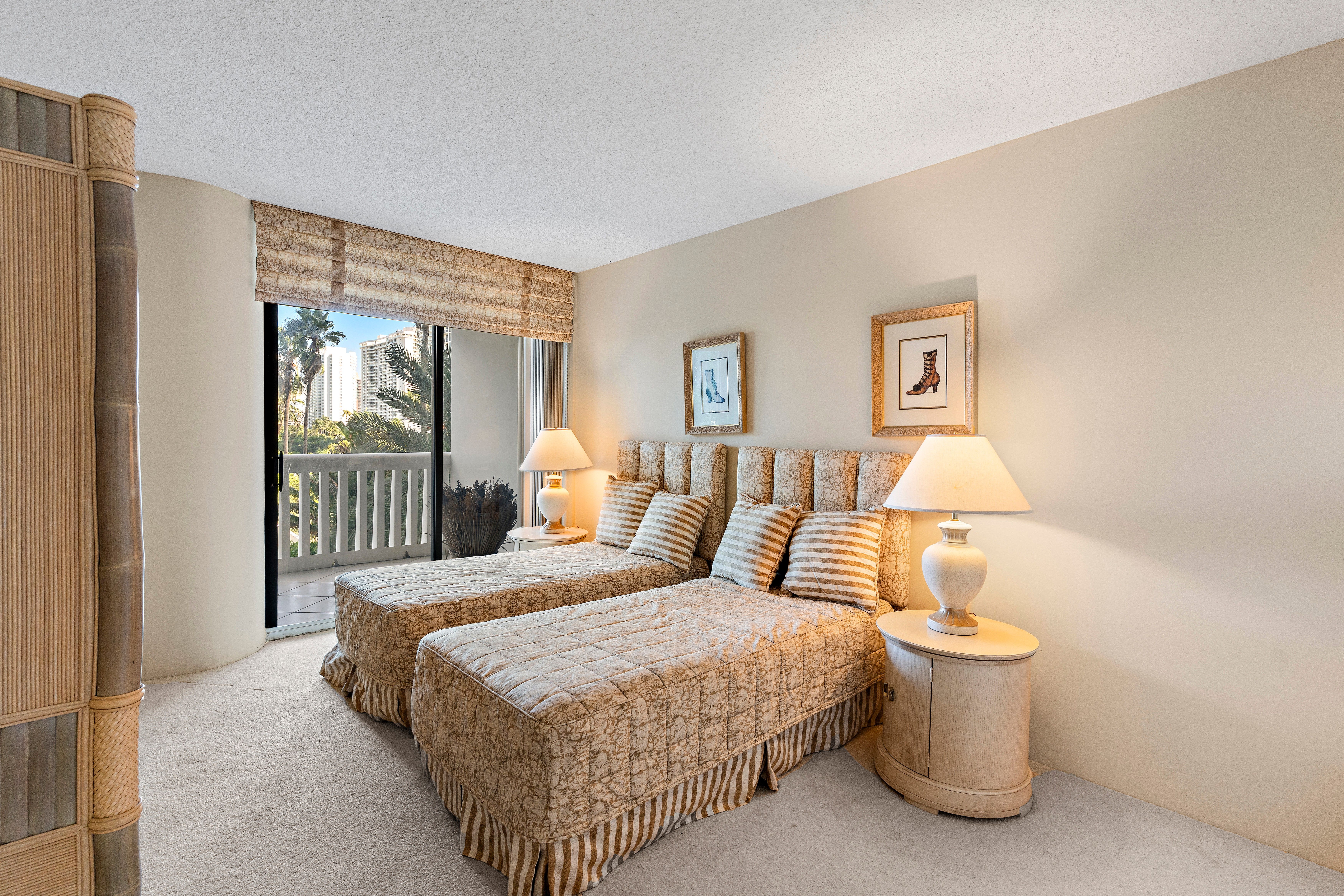 2000 Island Boulevard Aventura FL 33160