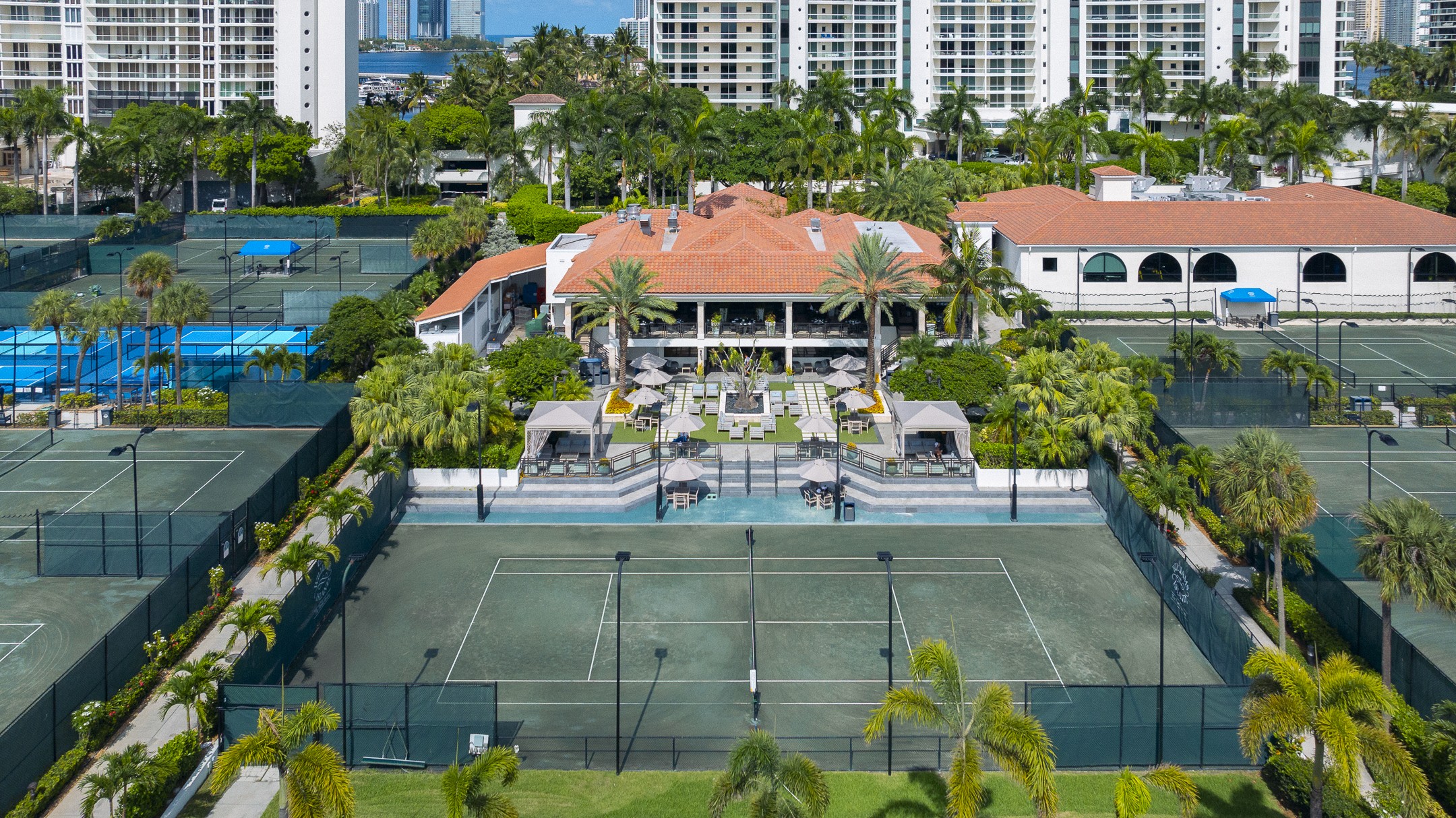 2000 Island Boulevard Aventura FL 33160