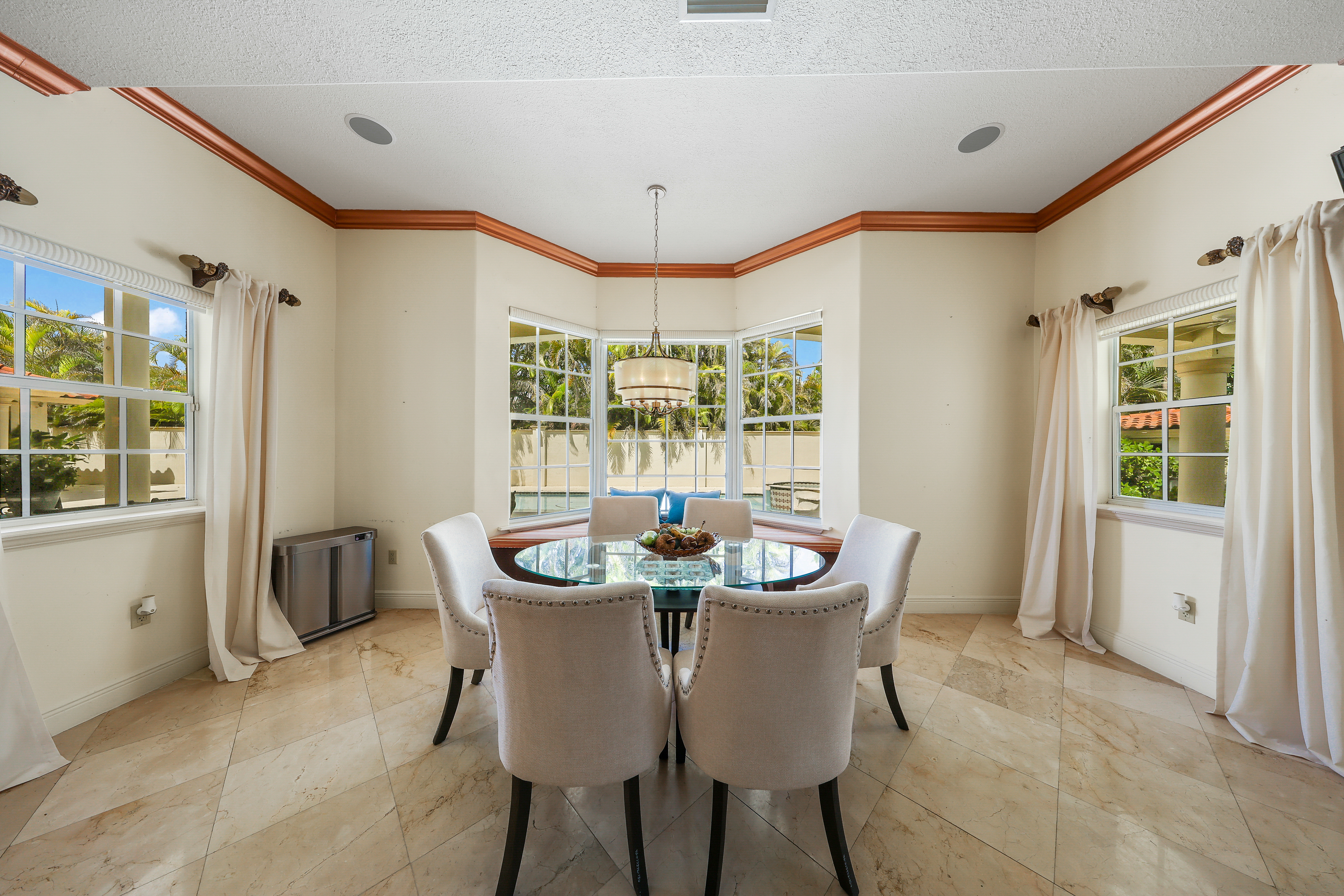 19504 SW 135th Court Miami FL 33177