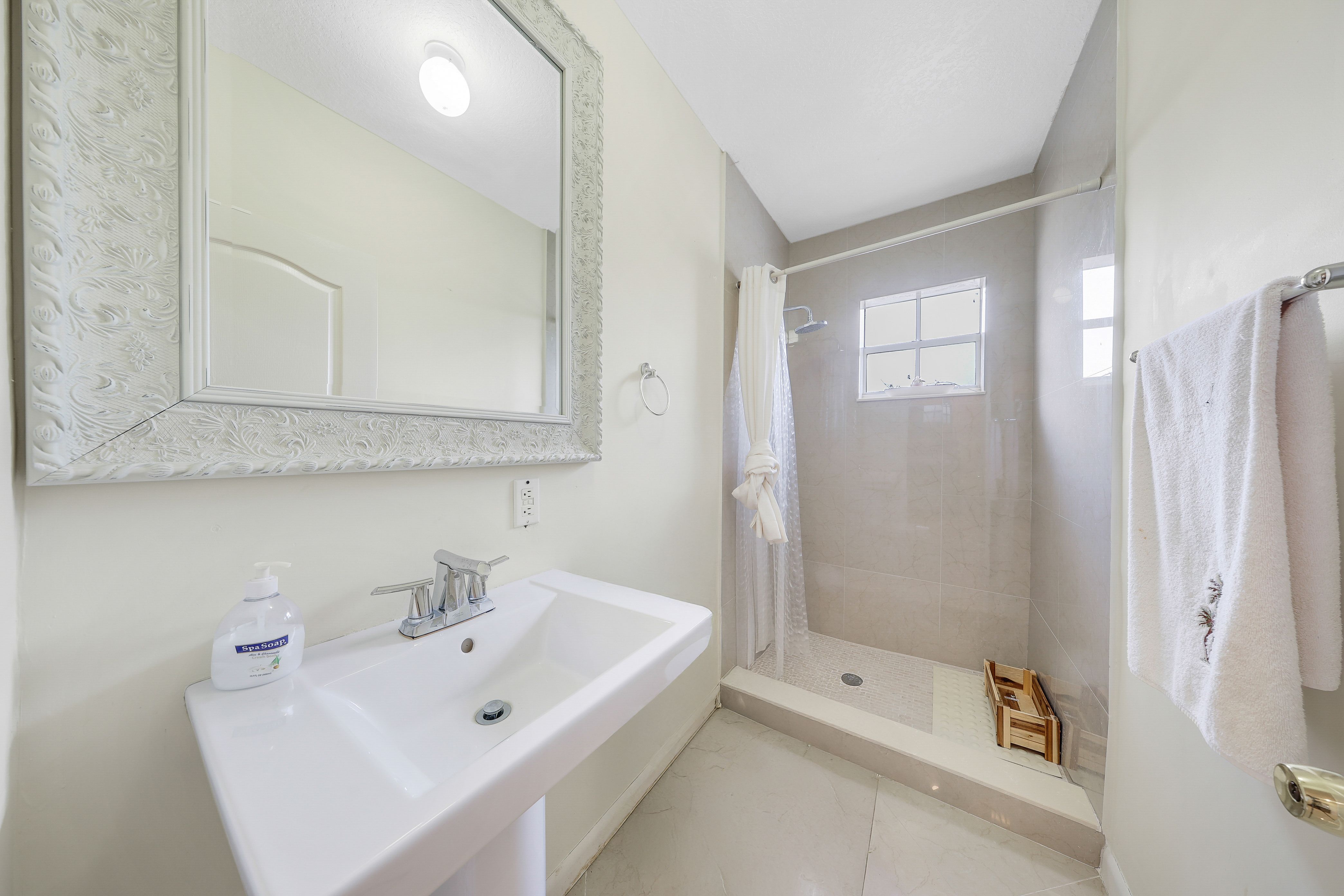 19504 SW 135th Court Miami FL 33177