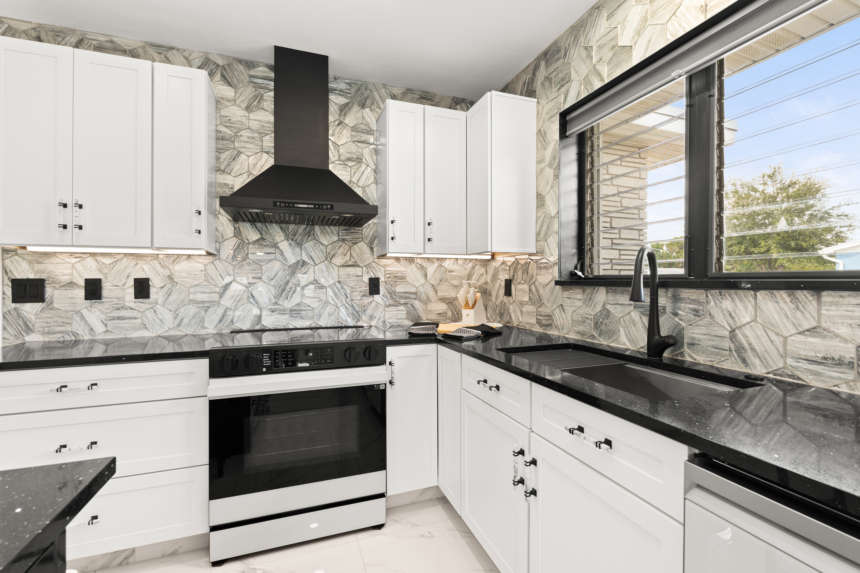 1428 N M Street Lake Worth Beach FL 33460