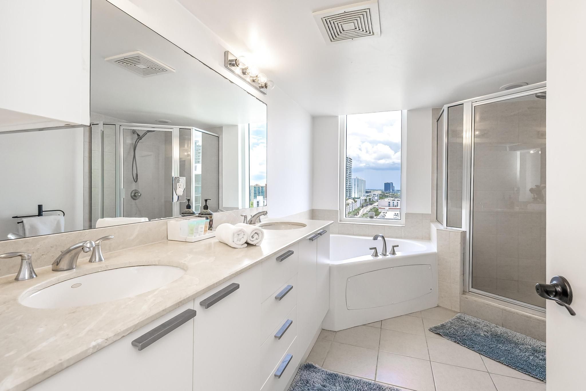 16699 Collins Avenue Sunny Isles Beach FL 33160