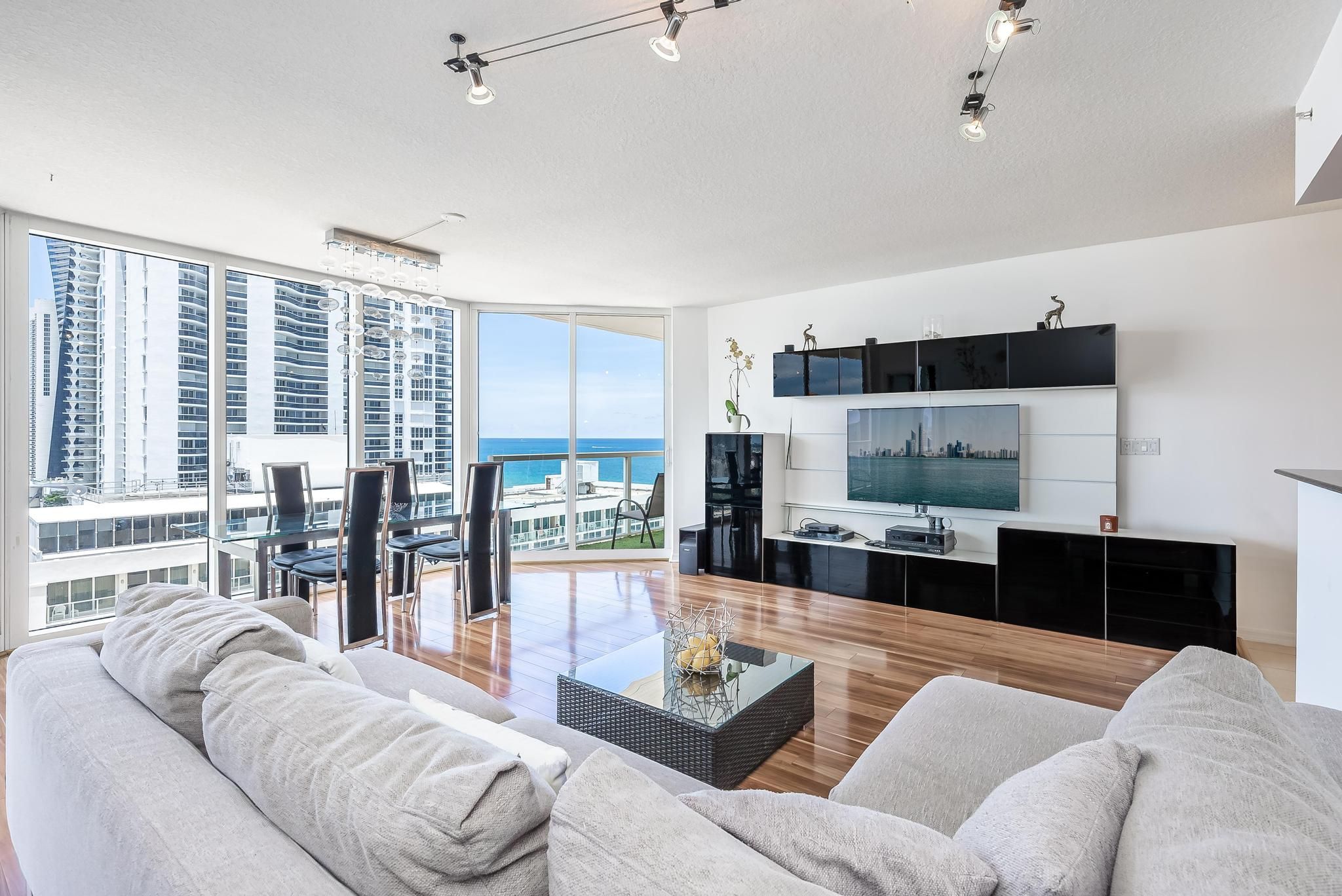 16699 Collins Avenue Sunny Isles Beach FL 33160