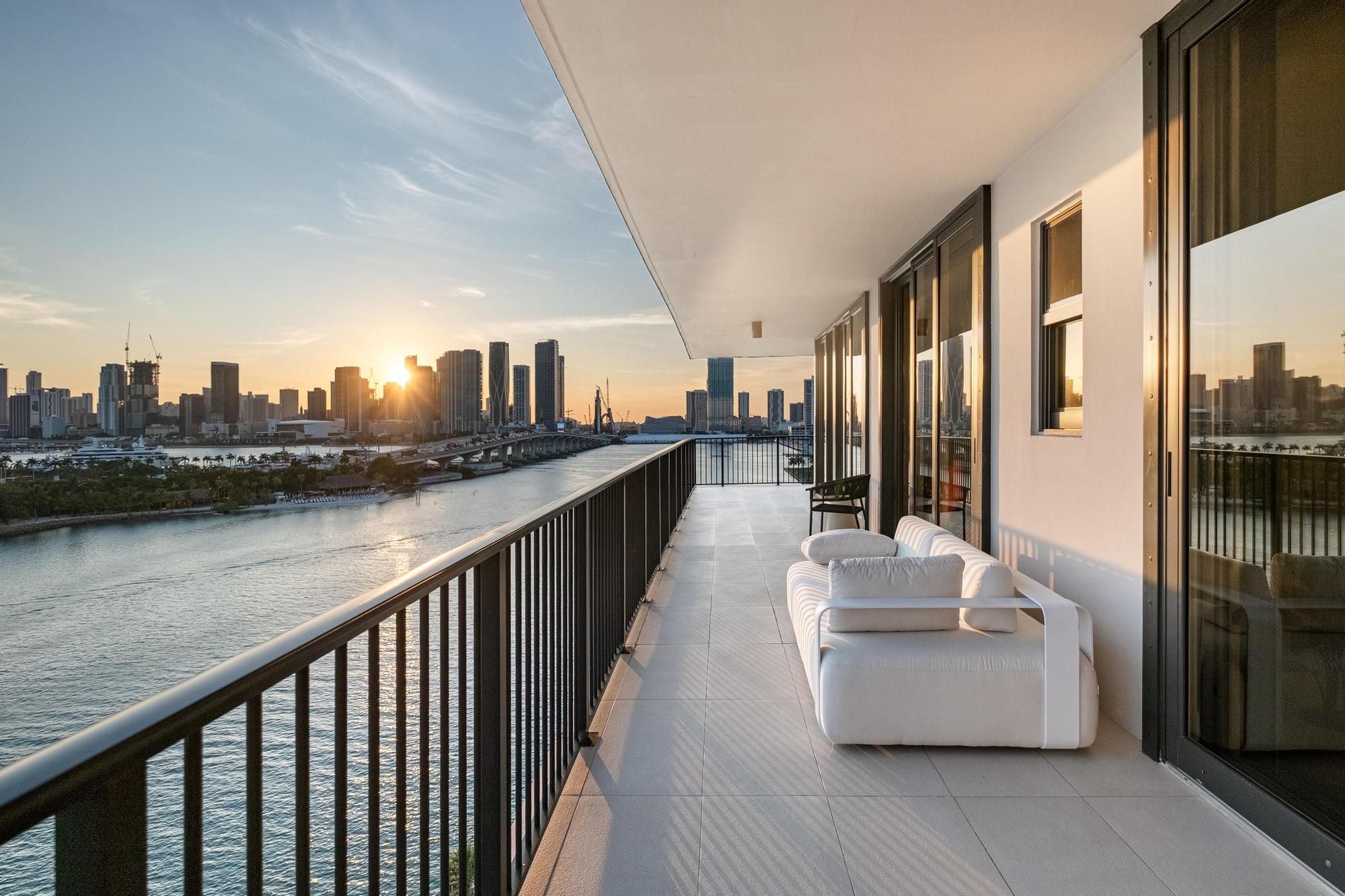 1000 Venetian Way Miami FL 33139