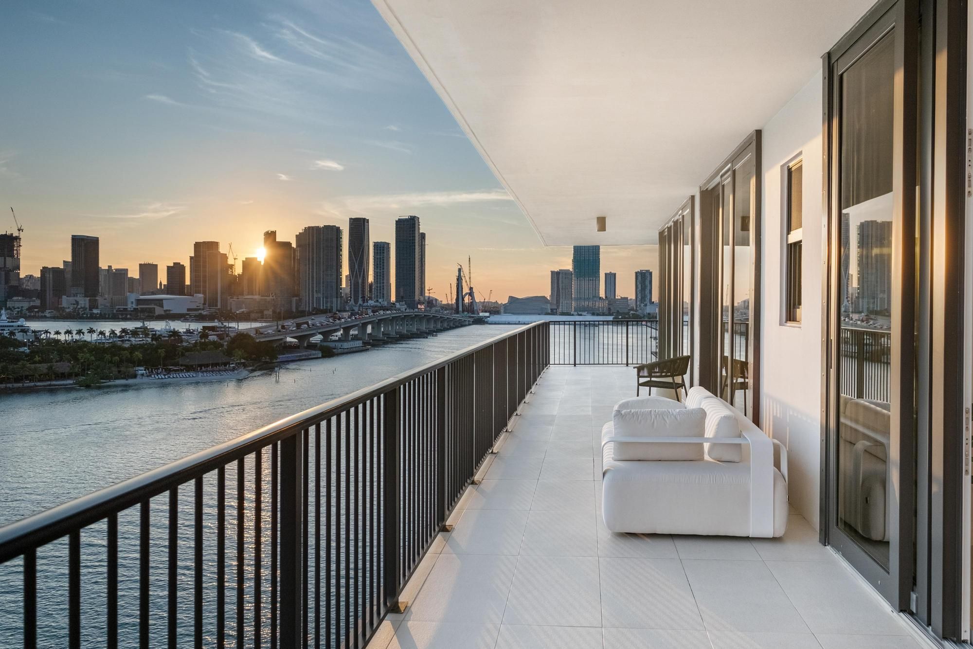 1000 Venetian Way Miami FL 33139