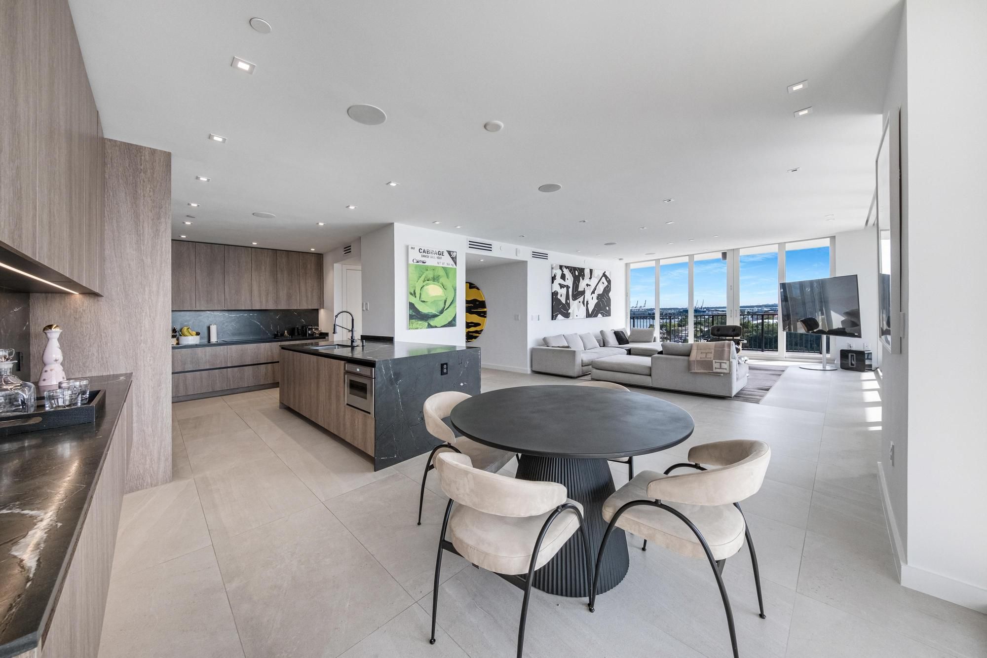 1000 Venetian Way Miami FL 33139