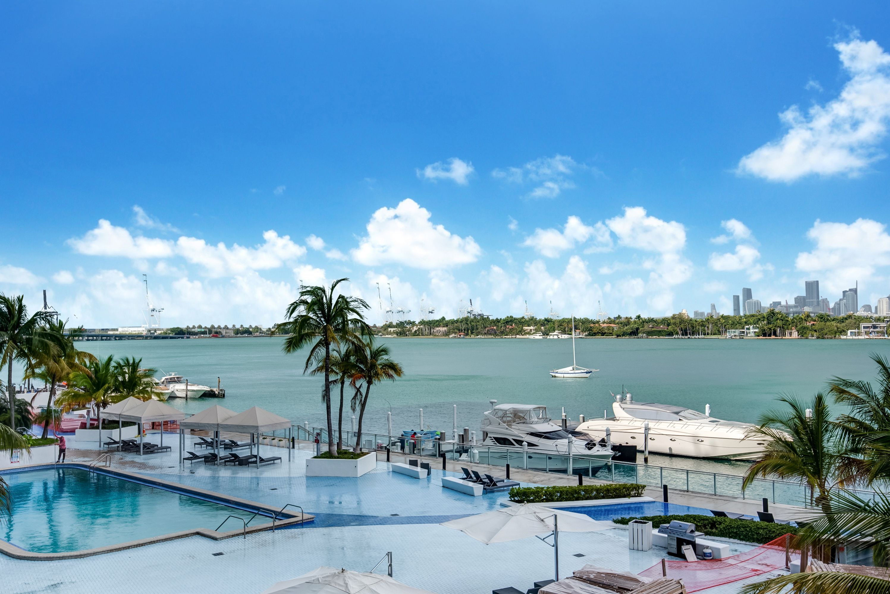 1000 West Avenue Miami Beach FL 33139