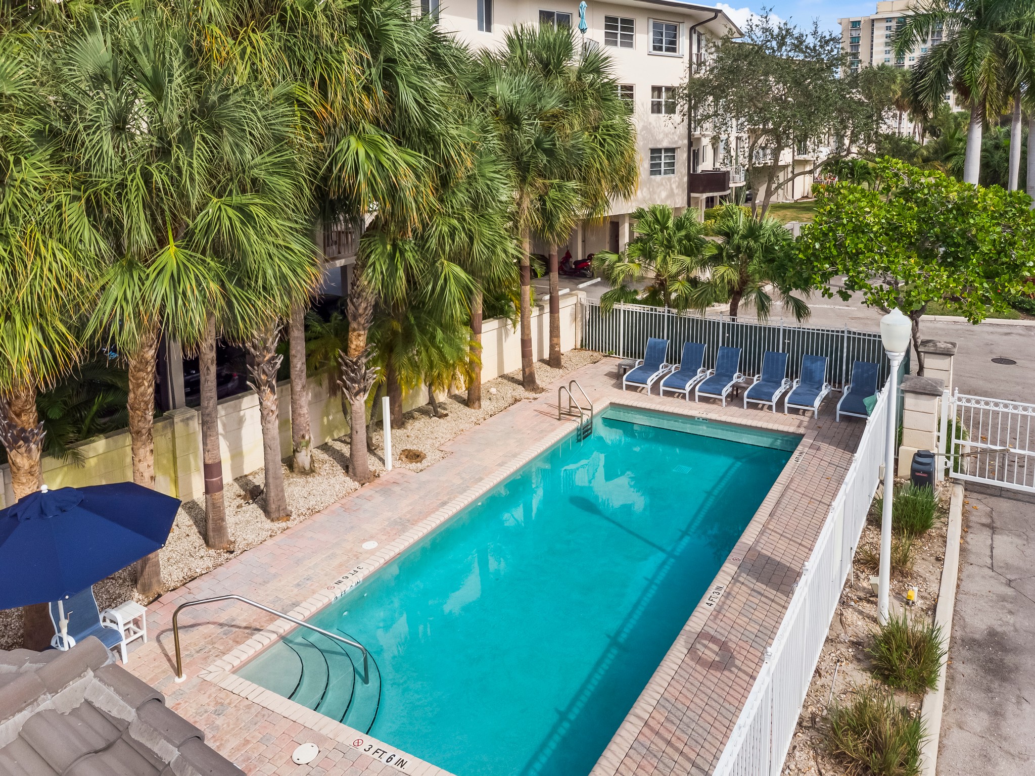 1900 Oceanwalk Lane Lauderdale By The Sea FL 33062