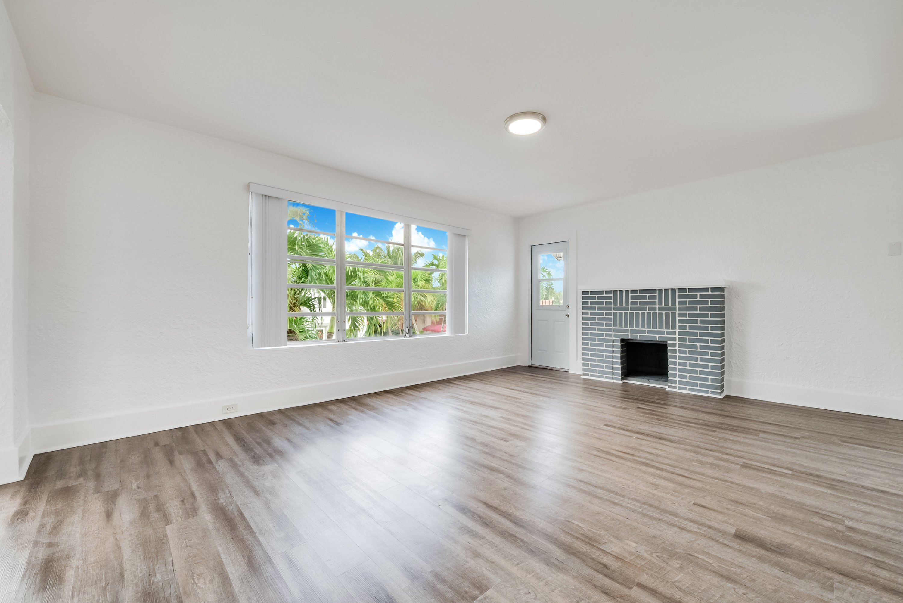 1736 SW 9th Street Miami FL 33135