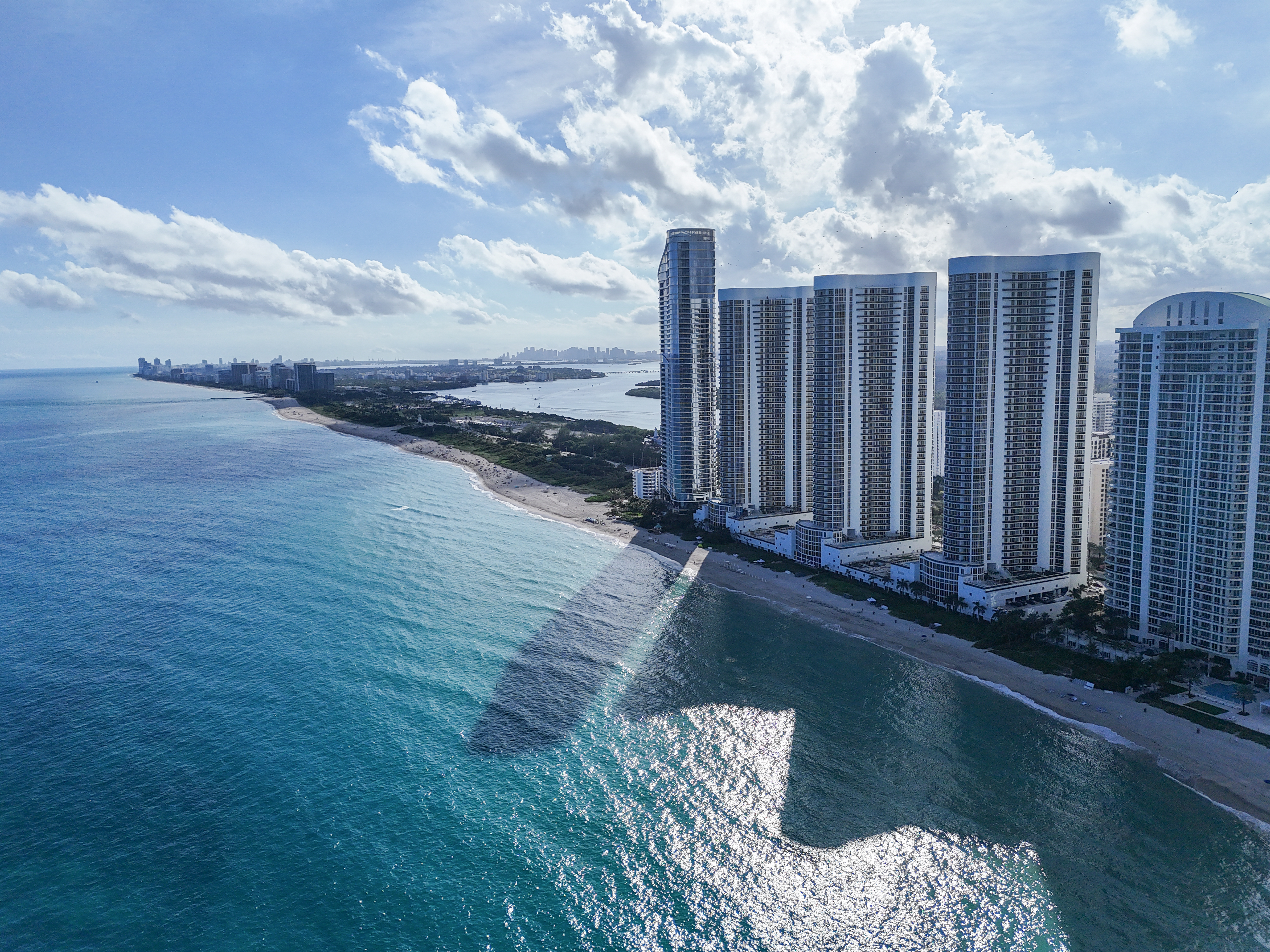 16001 Collins Avenue Sunny Isles Beach FL 33160