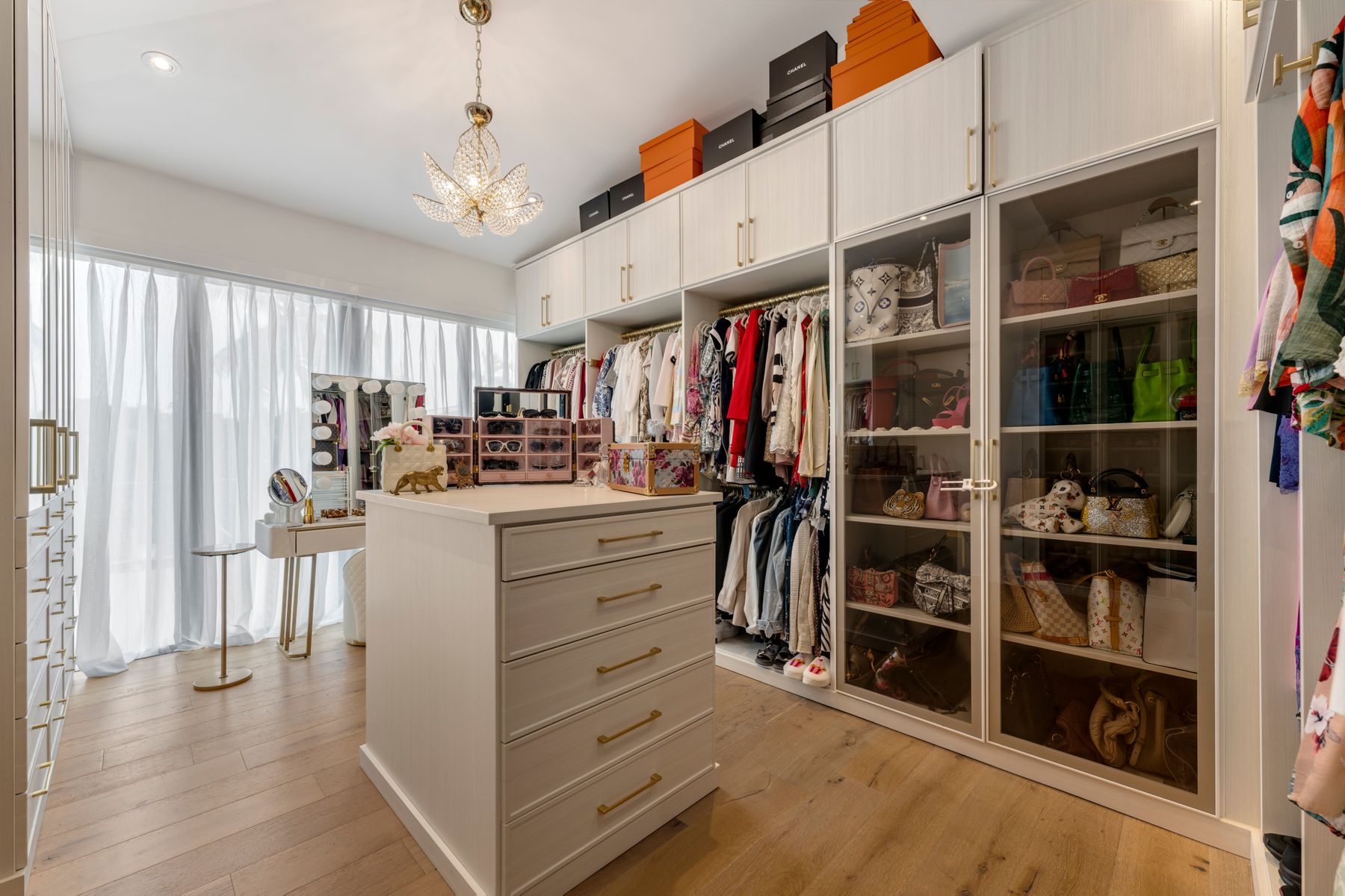 795 Lakeview Drive Miami Beach FL 33140