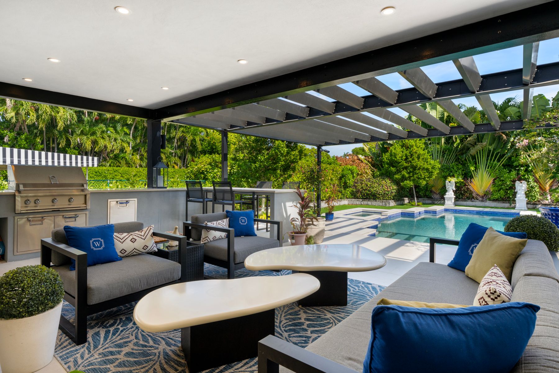 795 Lakeview Drive Miami Beach FL 33140