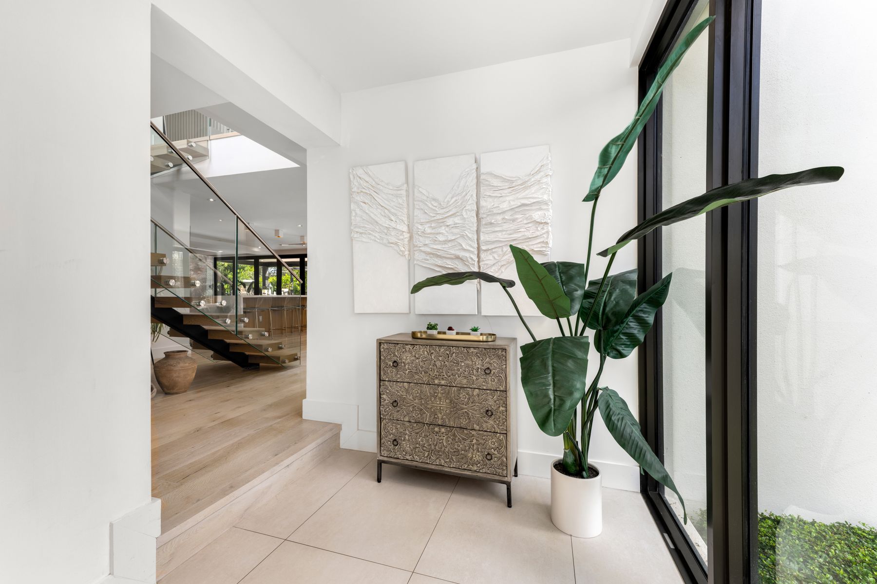 795 Lakeview Drive Miami Beach FL 33140