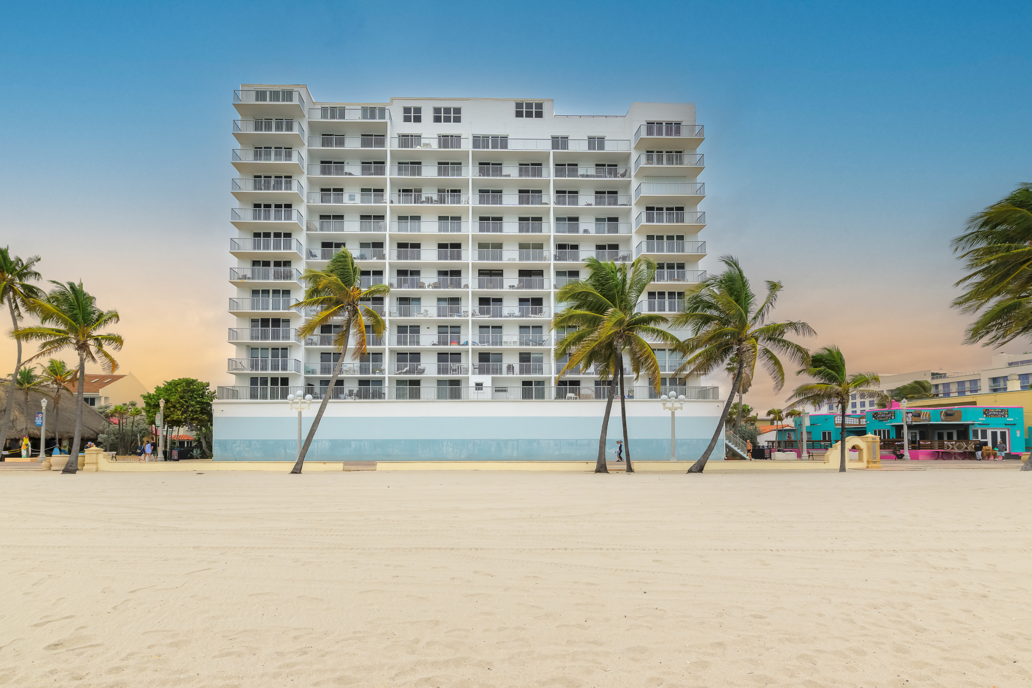 400 N Surf Road Hollywood FL 33019