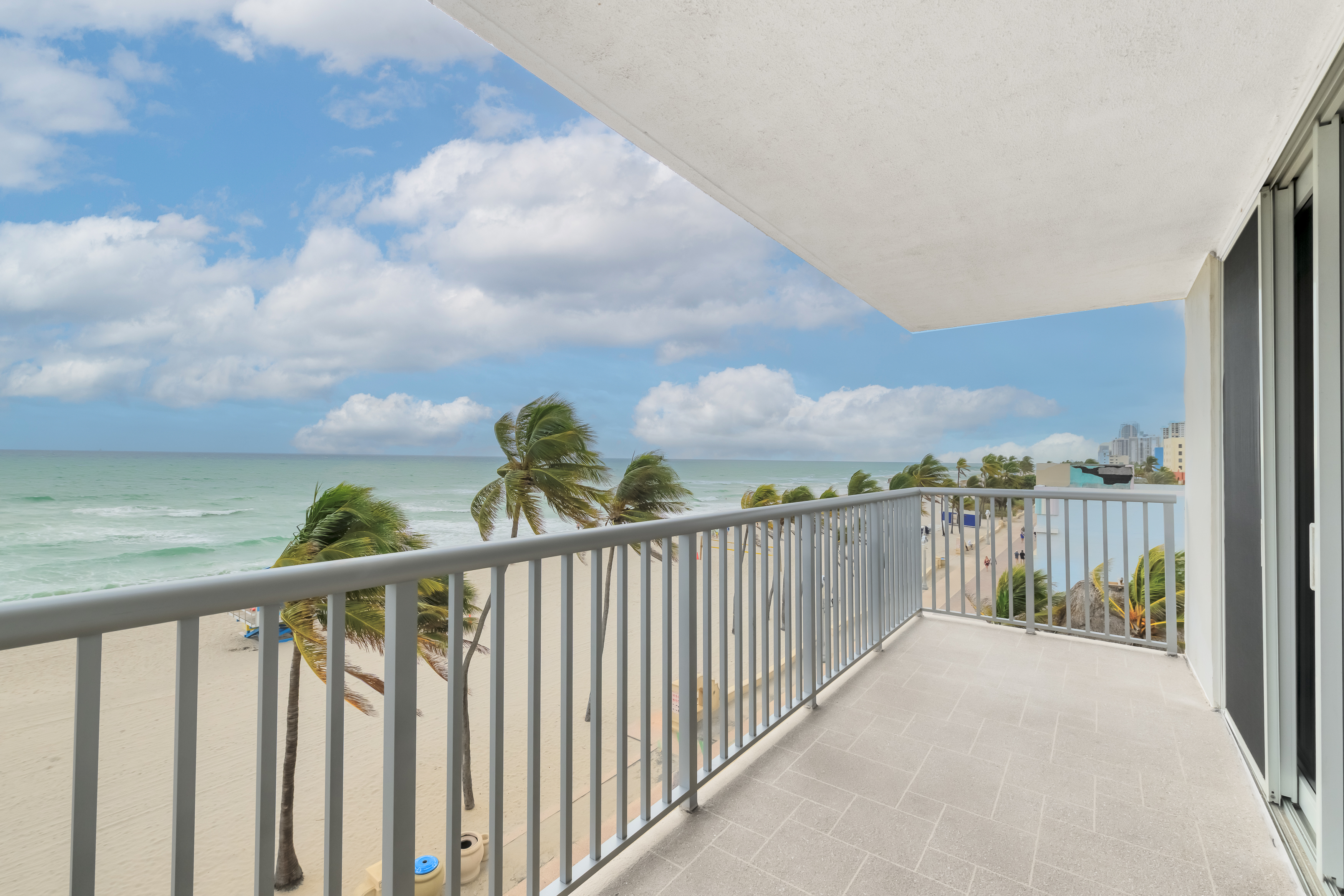 400 N Surf Road Hollywood FL 33019