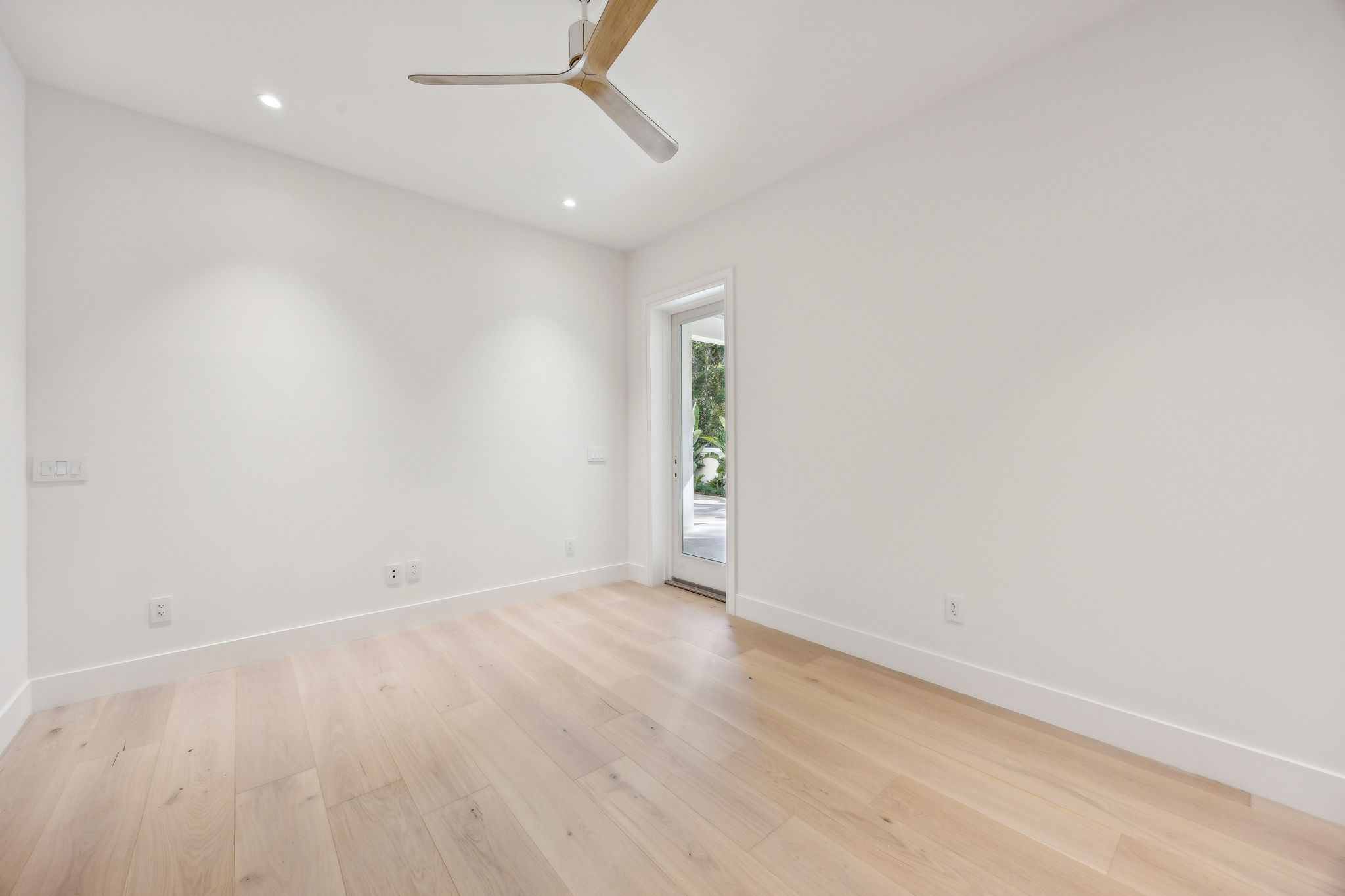 5065 First Coast Highway Fernandina Beach FL 32034