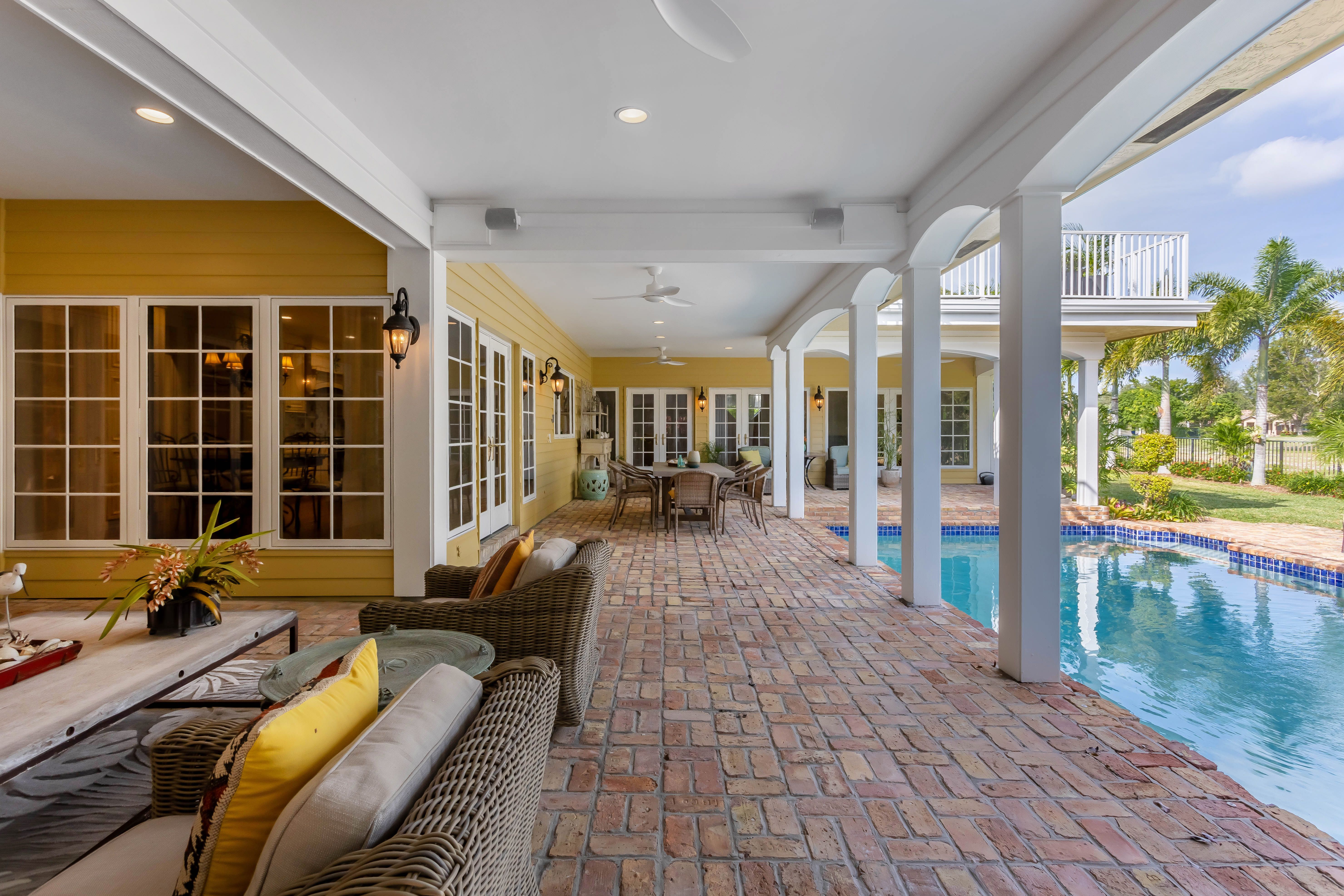 2883 Banyan Boulevard Circle NW Boca Raton FL 33431