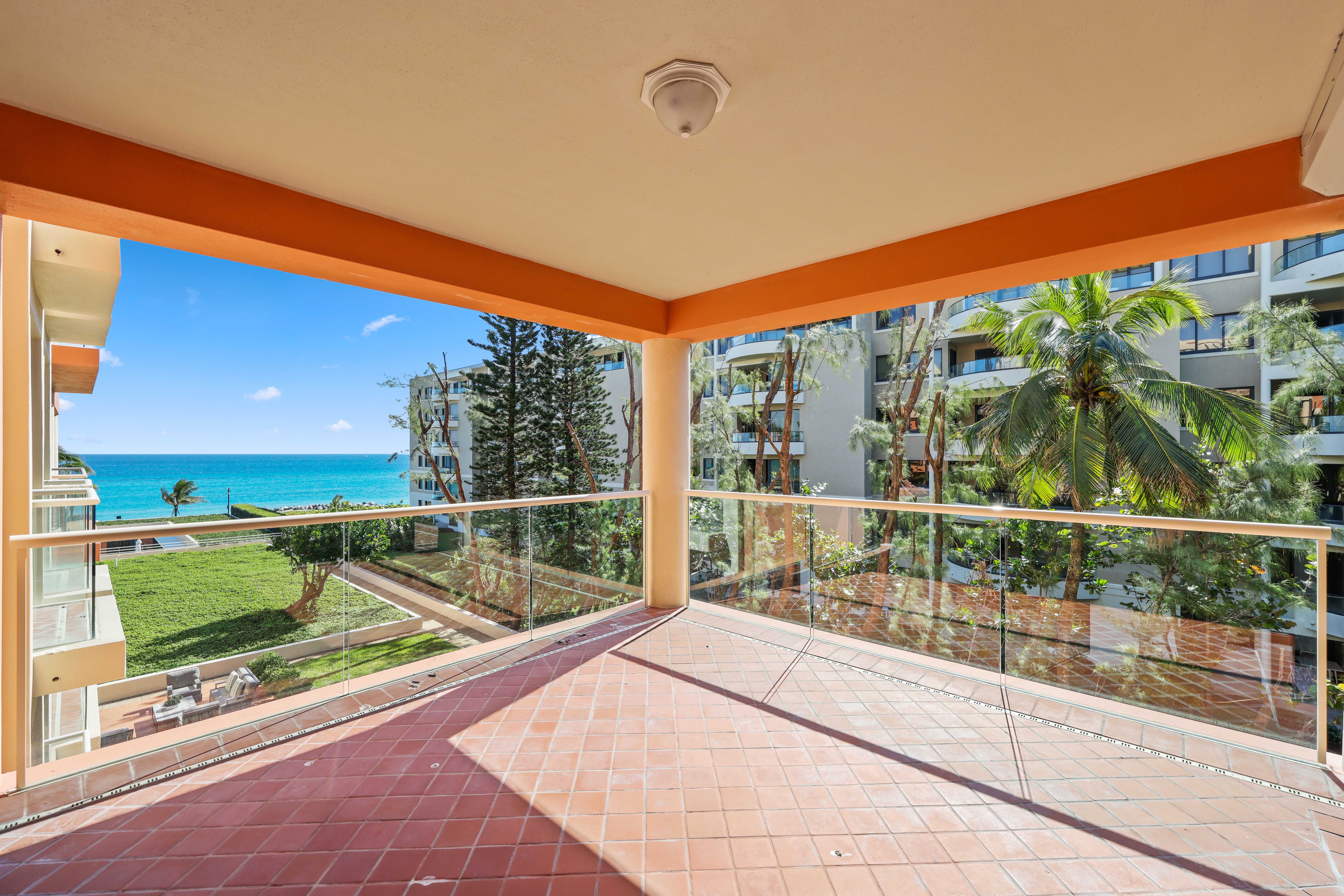 2 N Breakers Row Palm Beach FL 33480