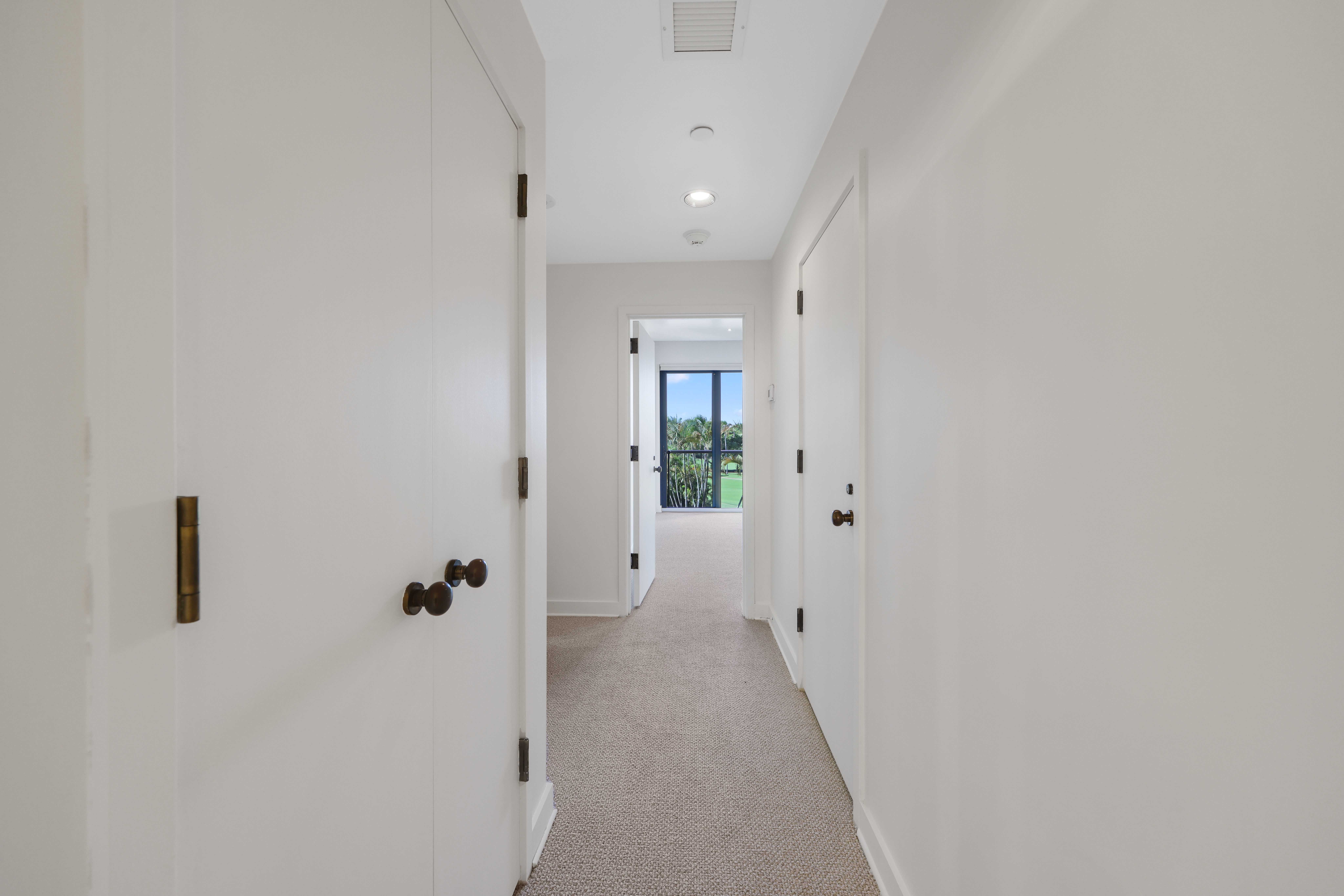 2 N Breakers Row Palm Beach FL 33480