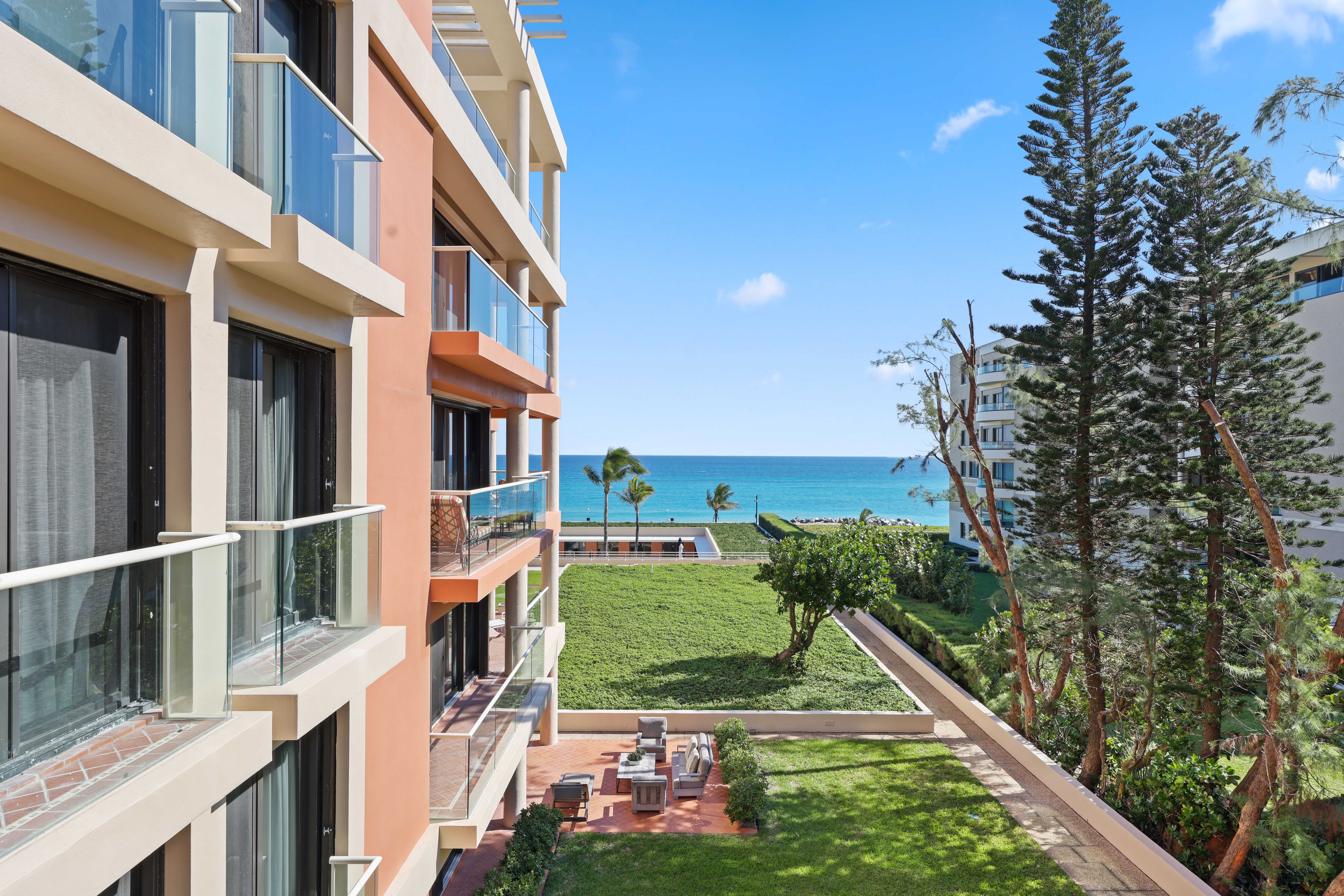 2 N Breakers Row Palm Beach FL 33480