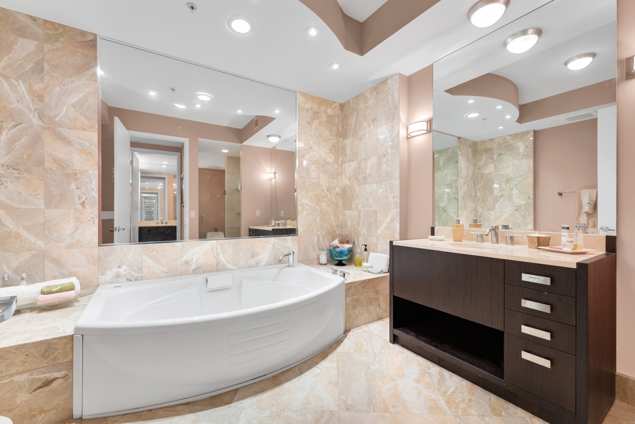 18201 Collins Avenue Sunny Isles Beach FL 33160