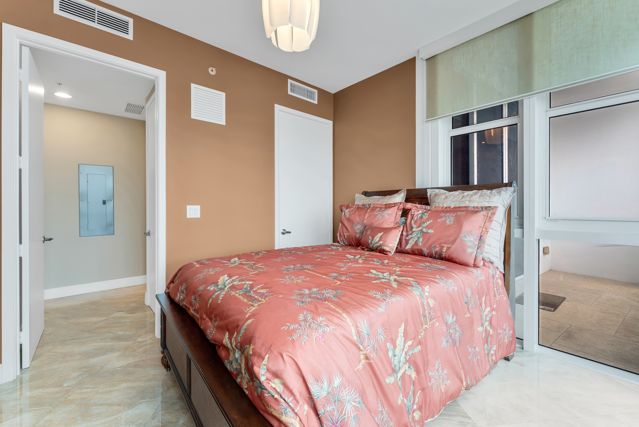 18201 Collins Avenue Sunny Isles Beach FL 33160