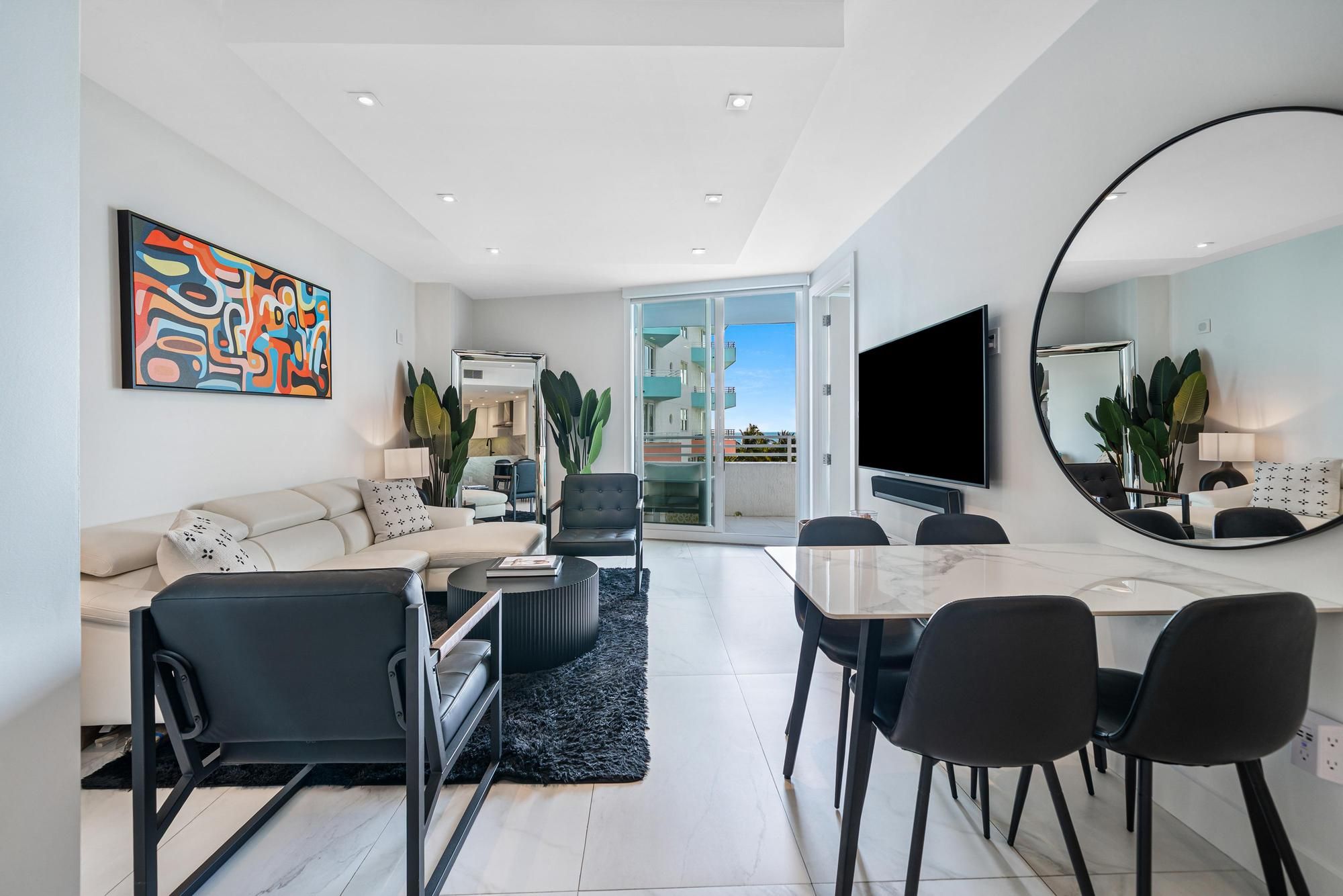 225 Collins Avenue Miami Beach FL 33139