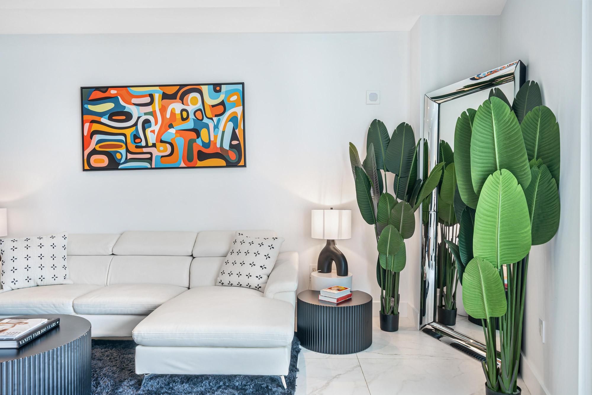 225 Collins Avenue Miami Beach FL 33139