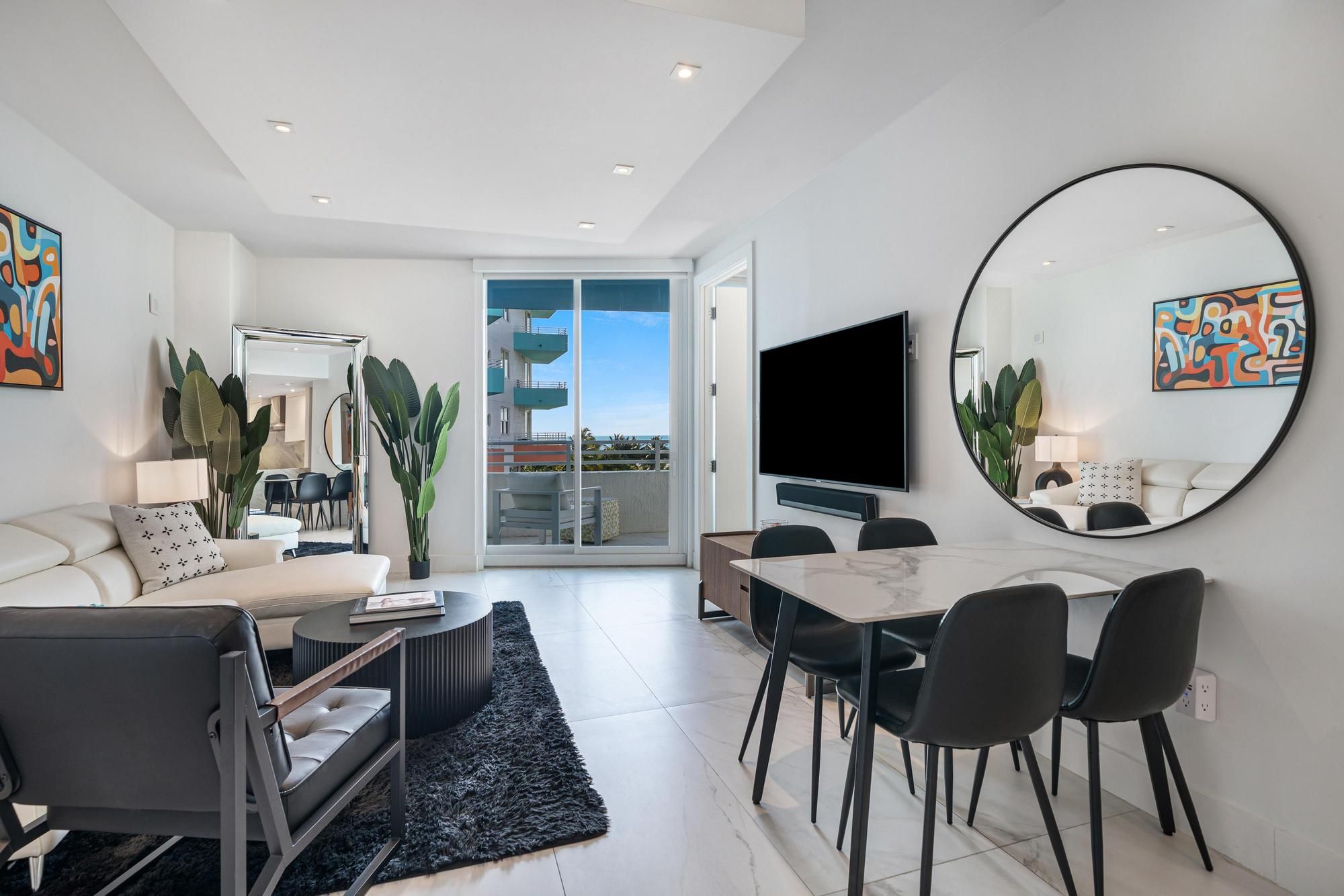 225 Collins Avenue Miami Beach FL 33139