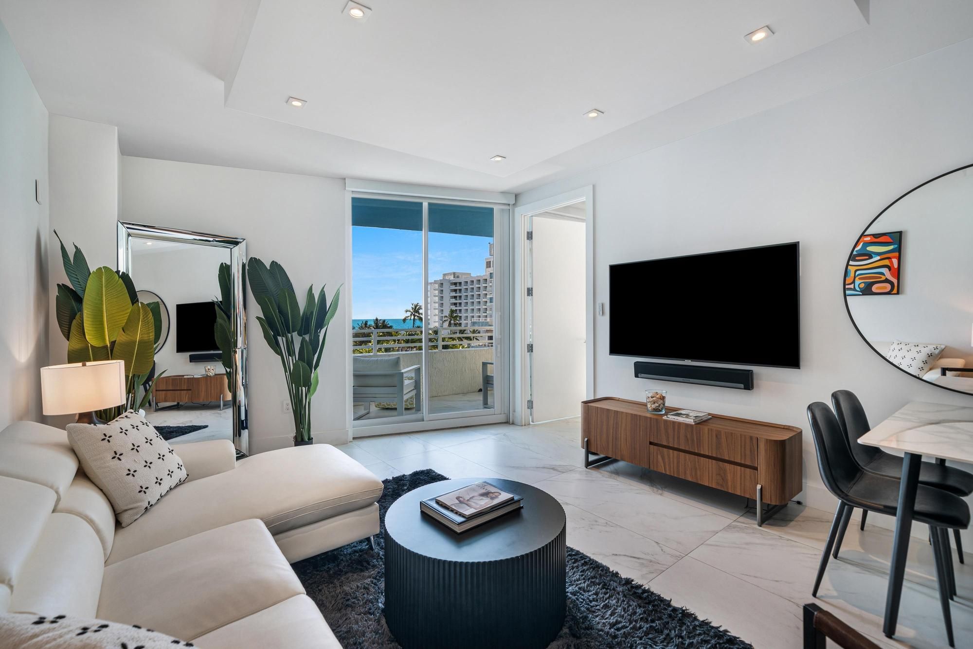 225 Collins Avenue Miami Beach FL 33139