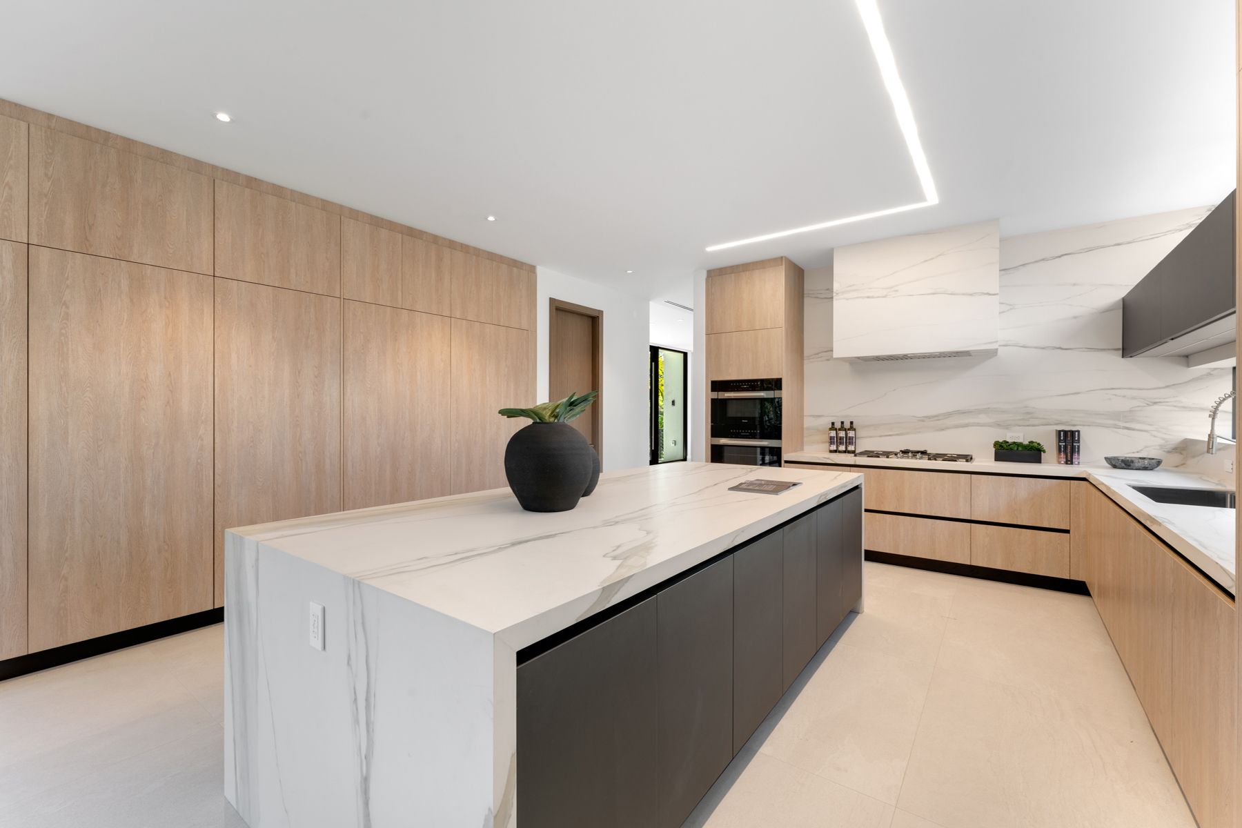 3551 Crystal Court Miami FL 33133