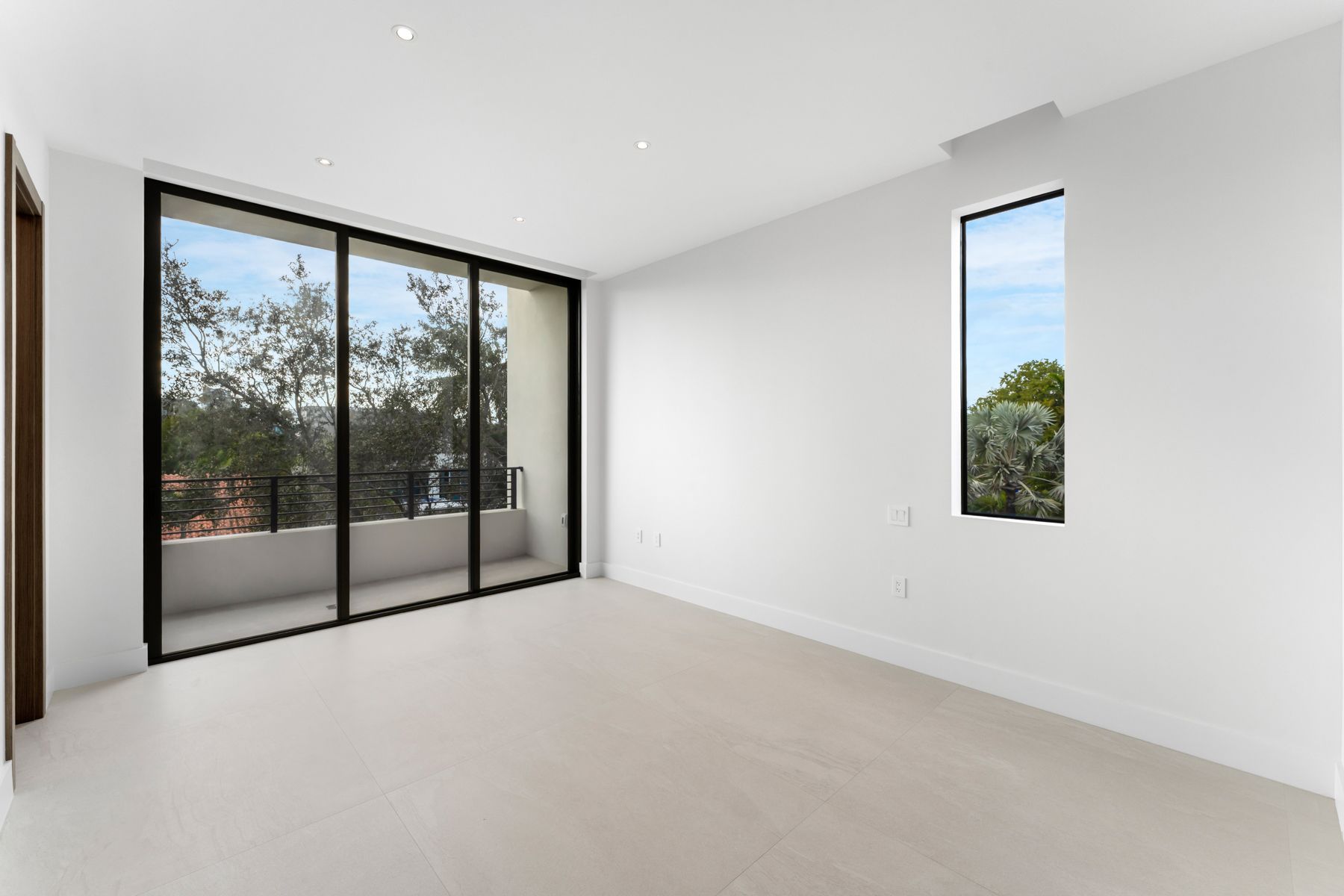 3551 Crystal Court Miami FL 33133