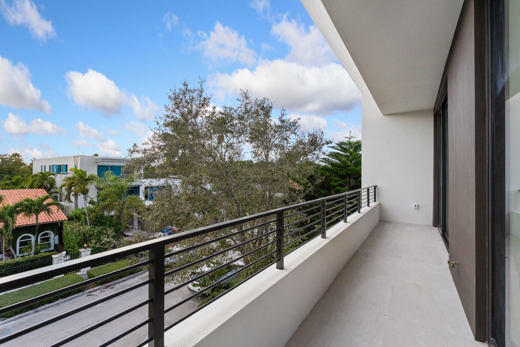 3551 Crystal Court Miami FL 33133
