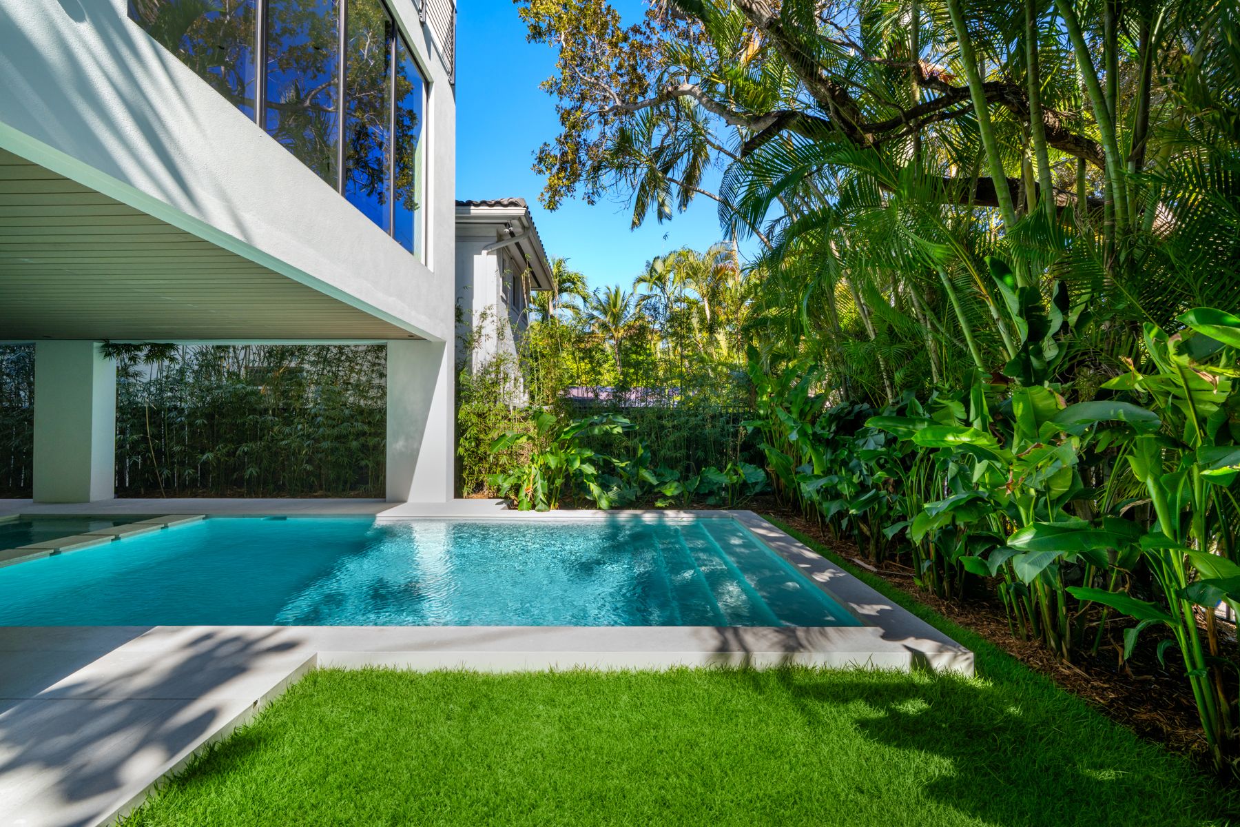 3551 Crystal Court Miami FL 33133