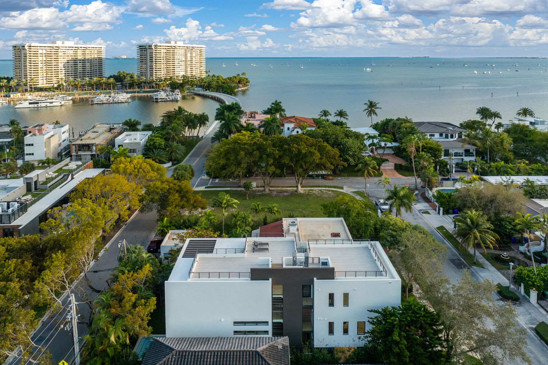 3551 Crystal Court Miami FL 33133