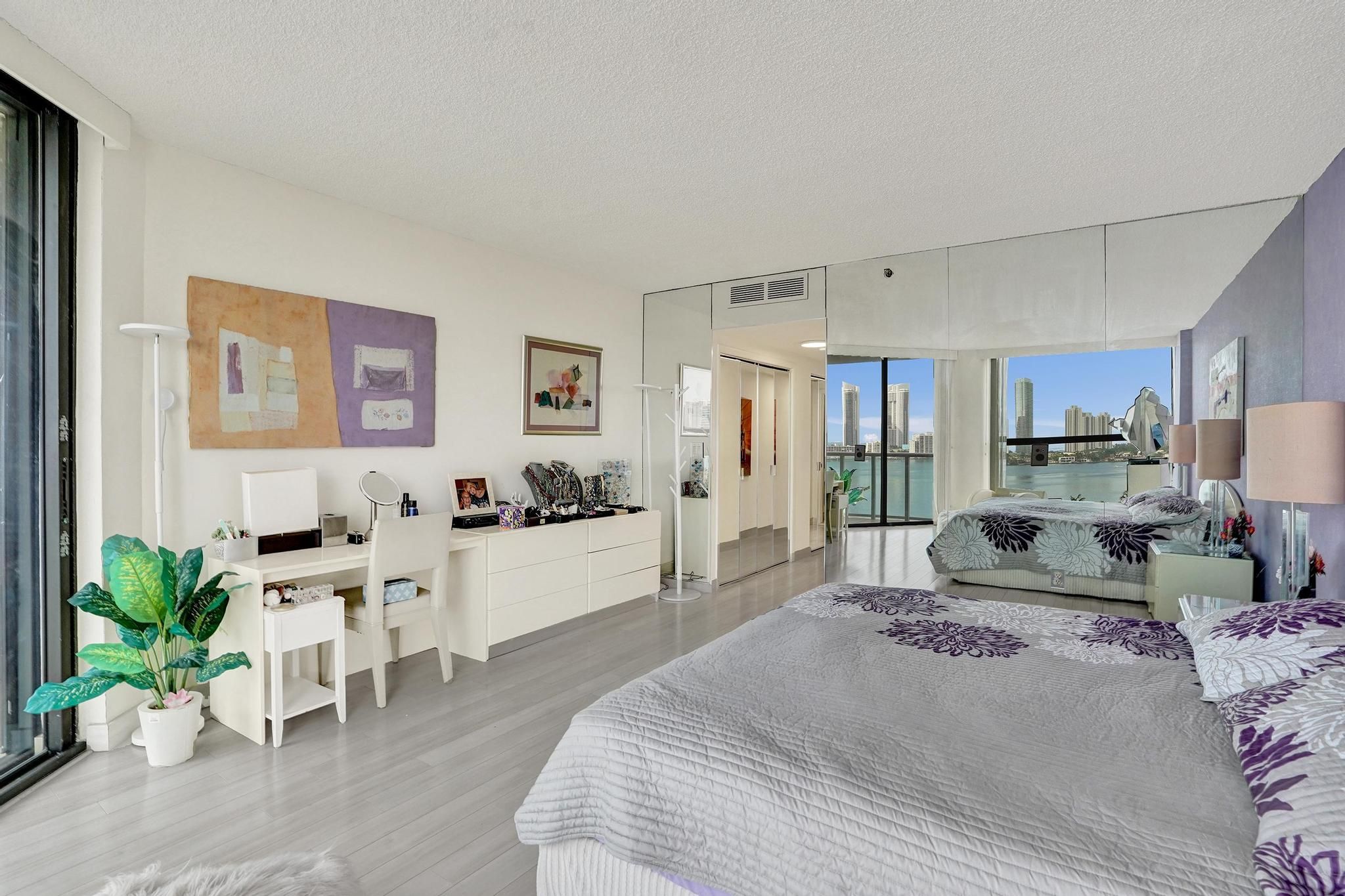 4000 Island Boulevard Aventura FL 33160