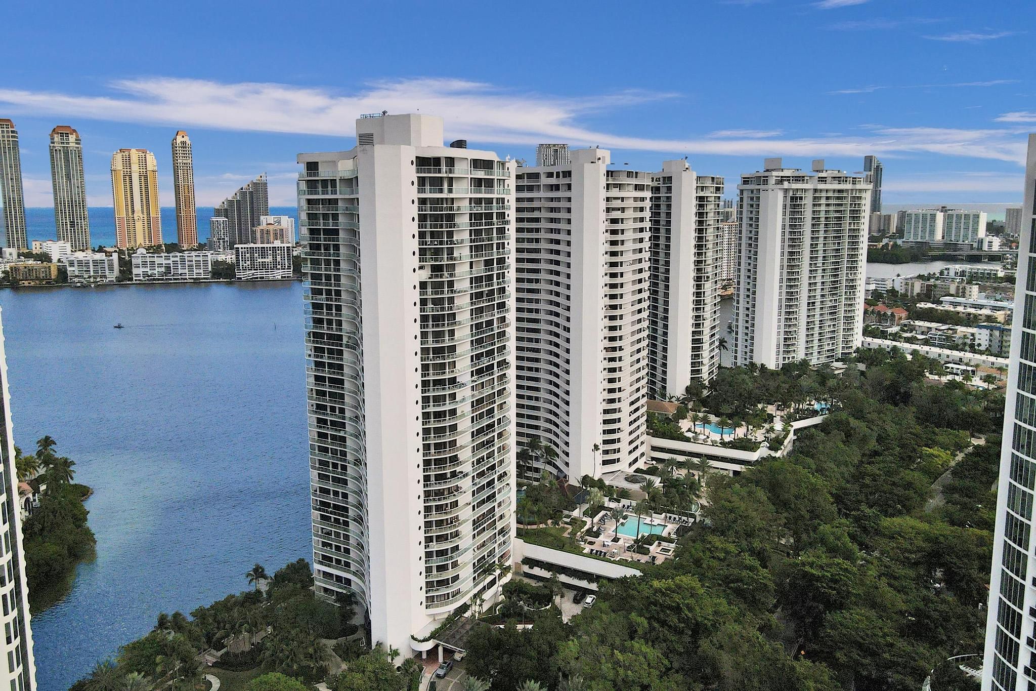 4000 Island Boulevard Aventura FL 33160