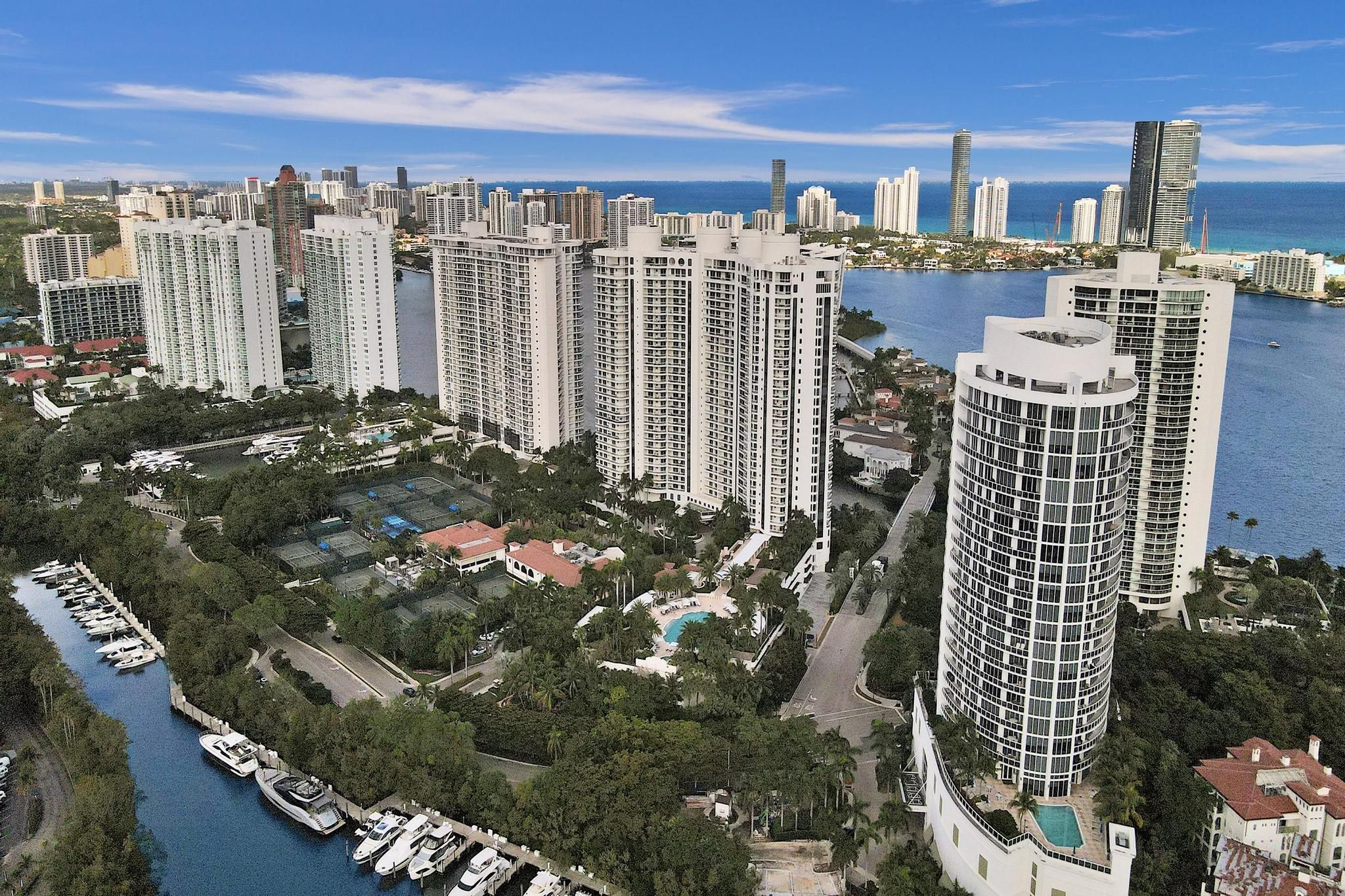 4000 Island Boulevard Aventura FL 33160