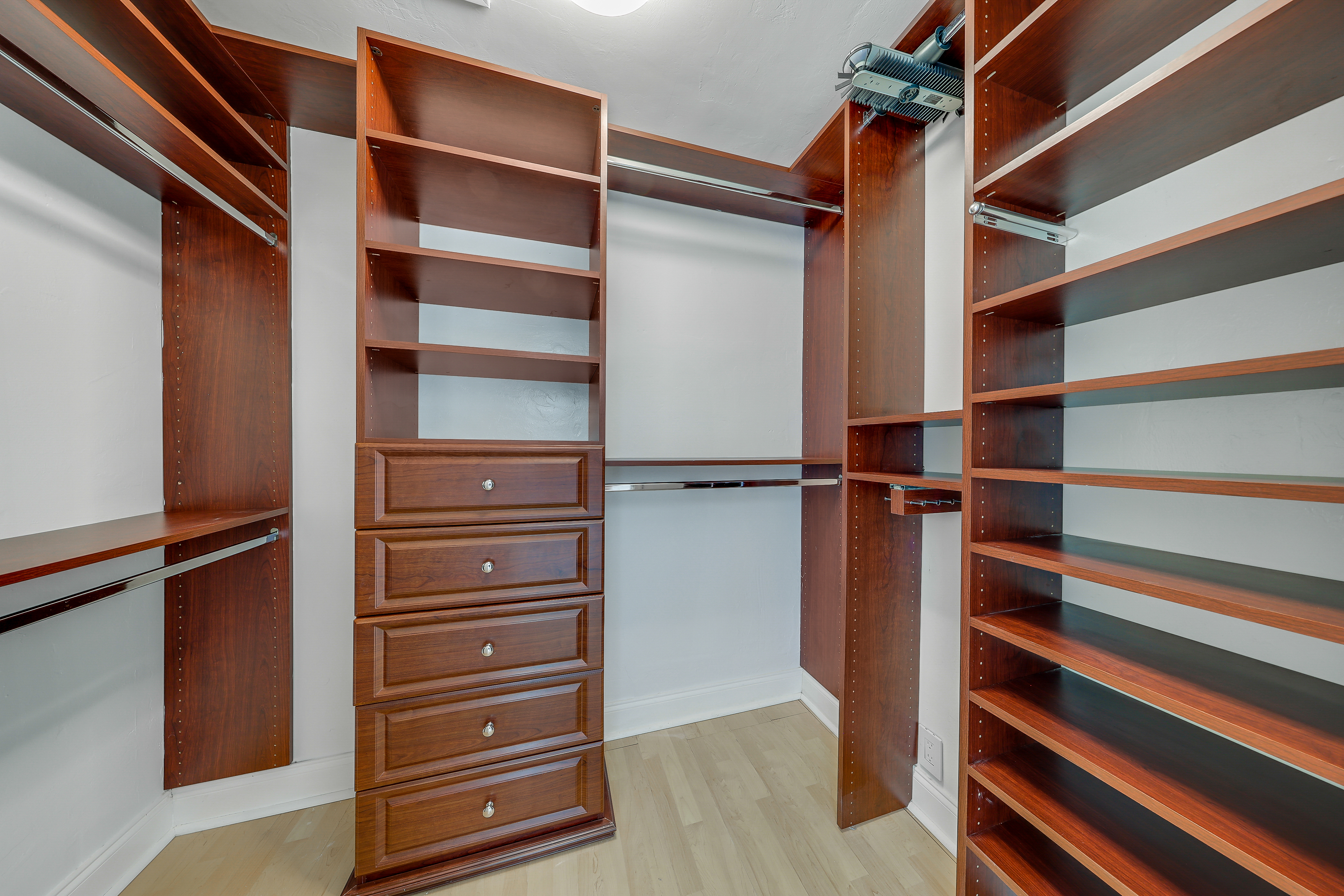 800 SE 3rd Terrace Pompano Beach FL 33060
