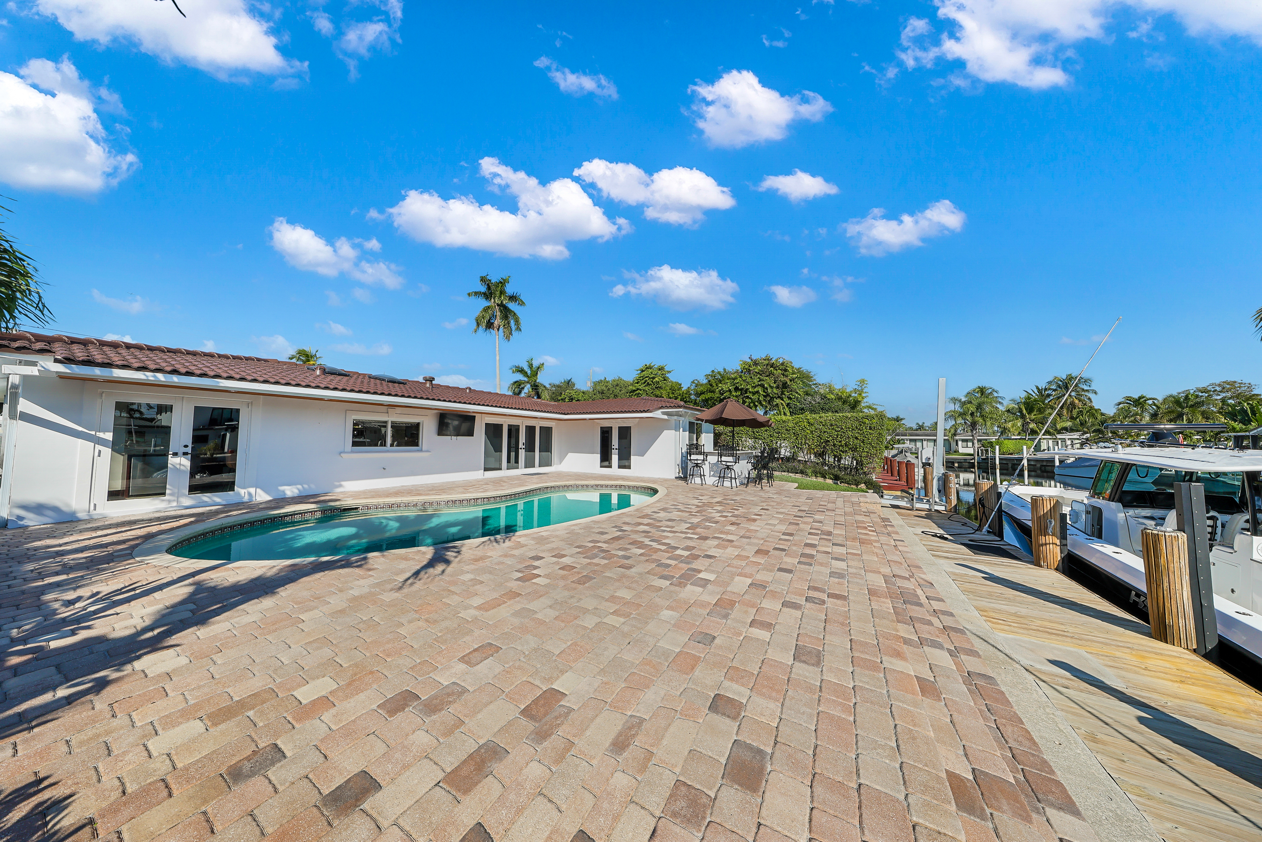 800 SE 3rd Terrace Pompano Beach FL 33060