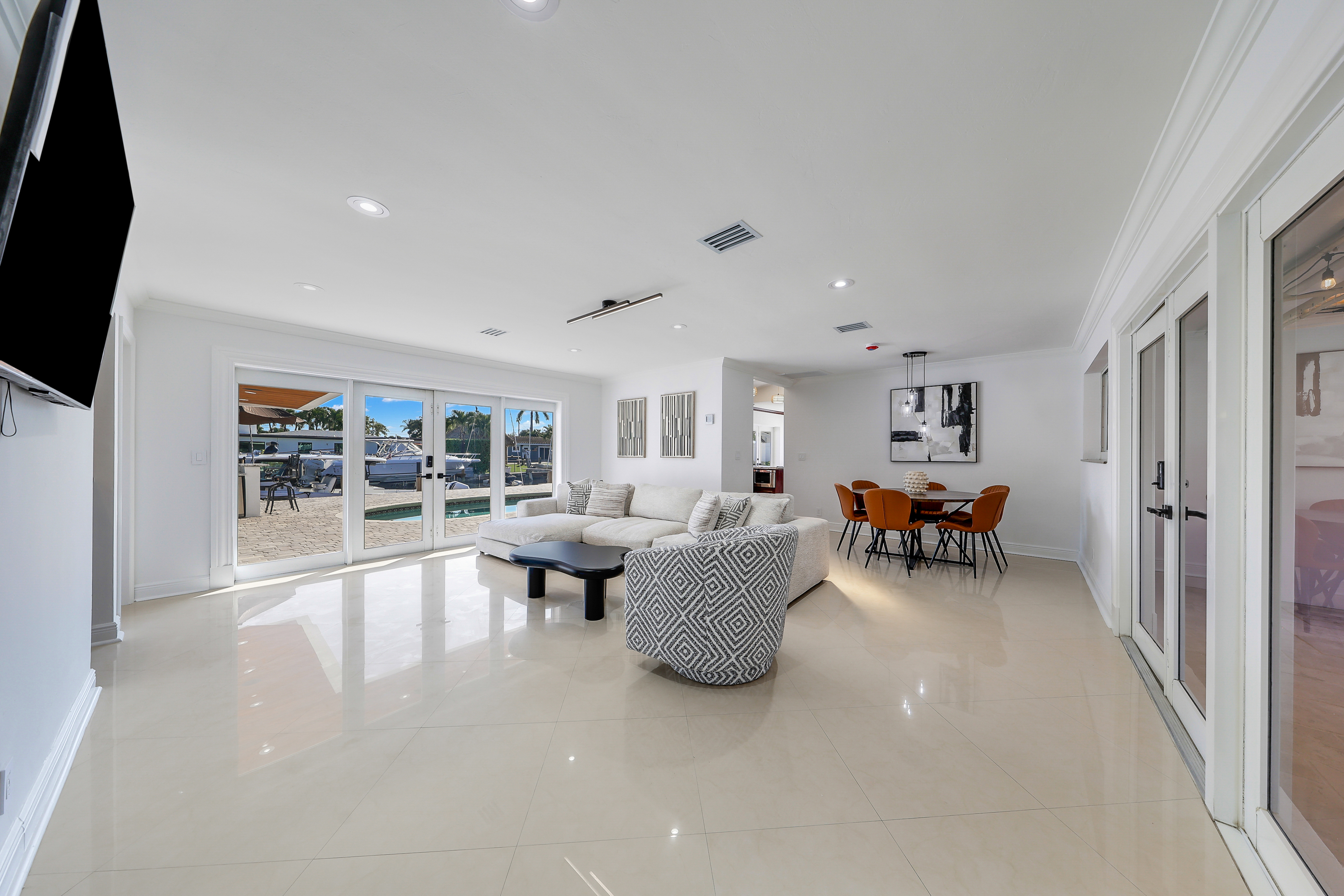 800 SE 3rd Terrace Pompano Beach FL 33060