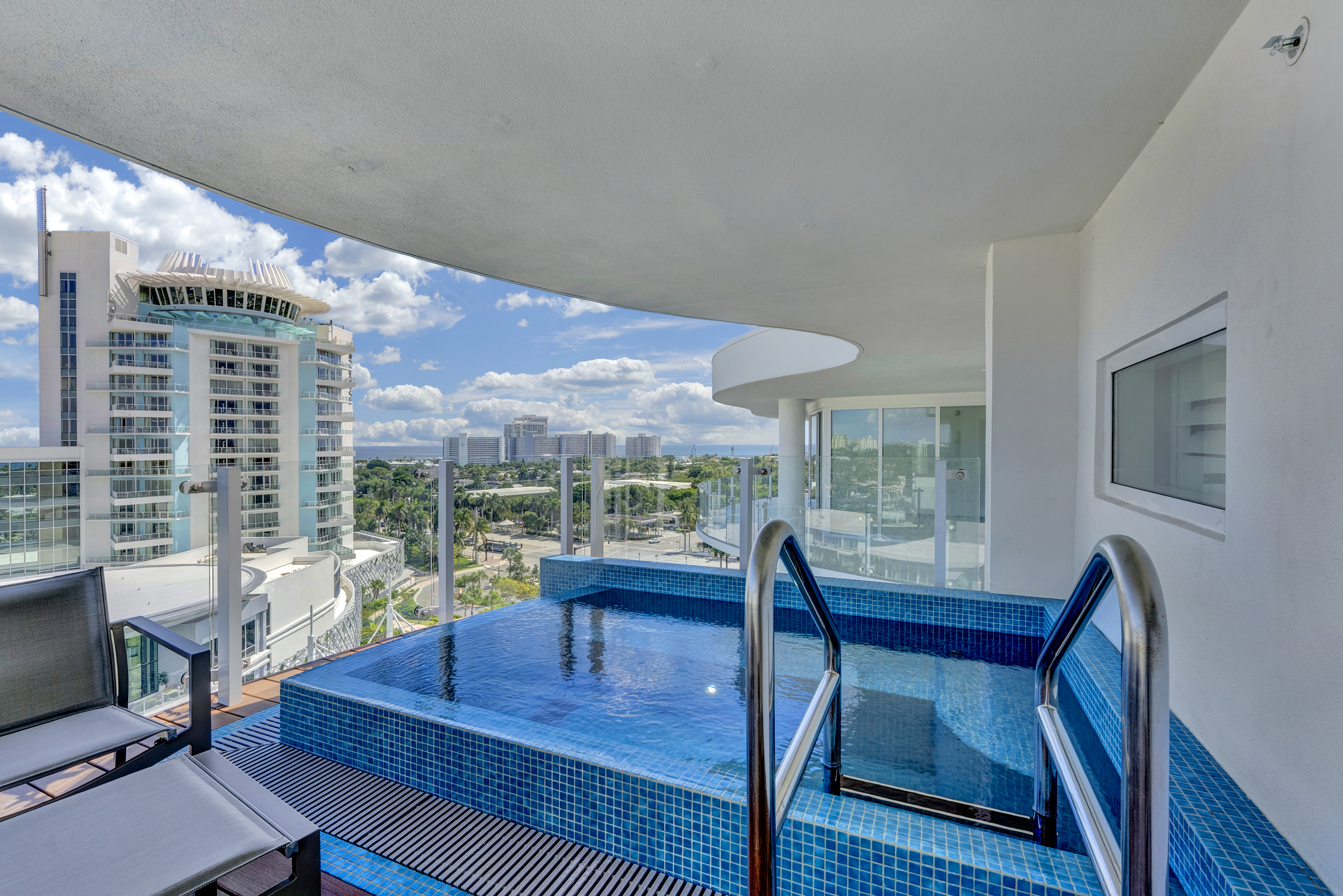 2241 SE 17th Street Fort Lauderdale FL 33316