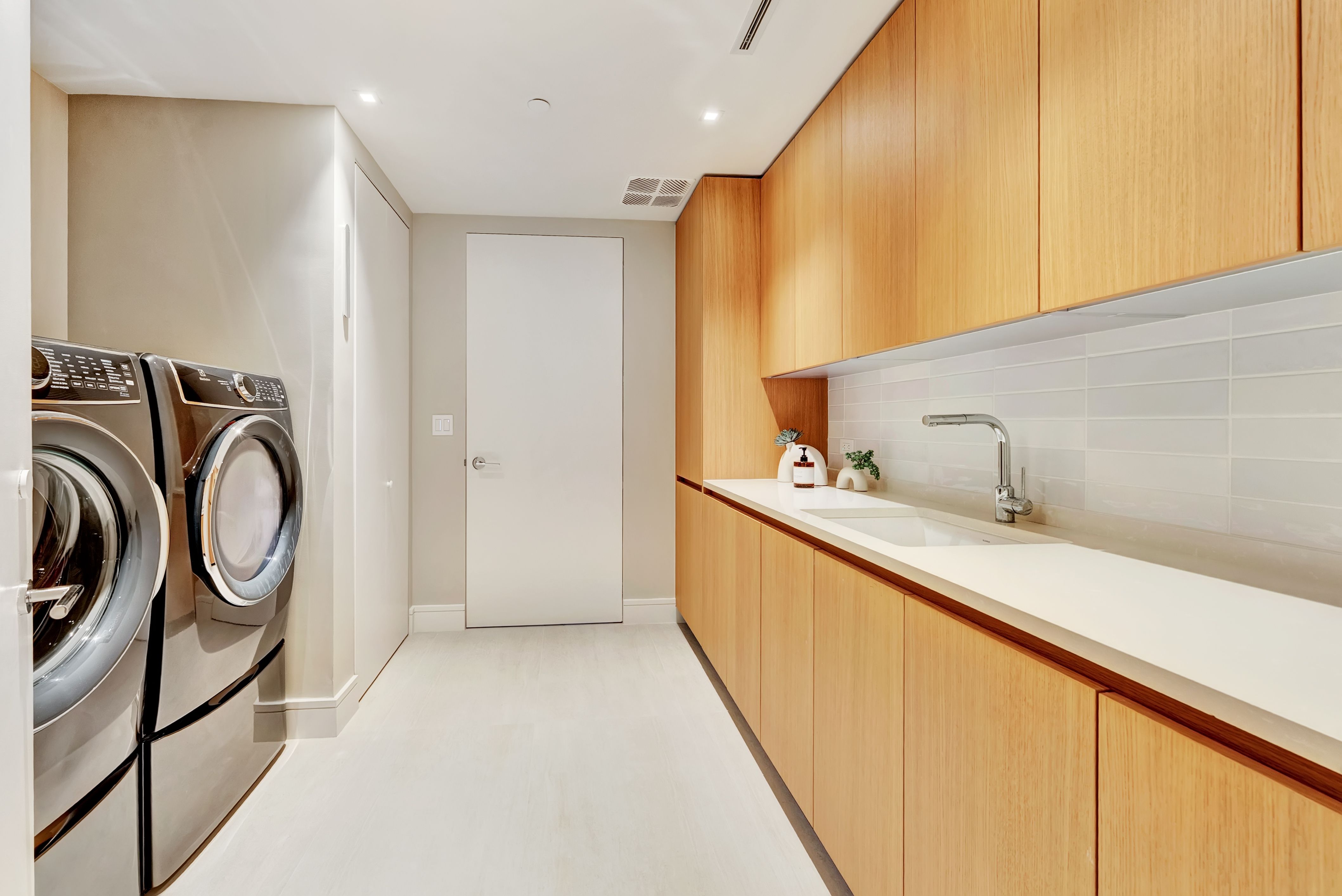 2241 SE 17th Street Fort Lauderdale FL 33316