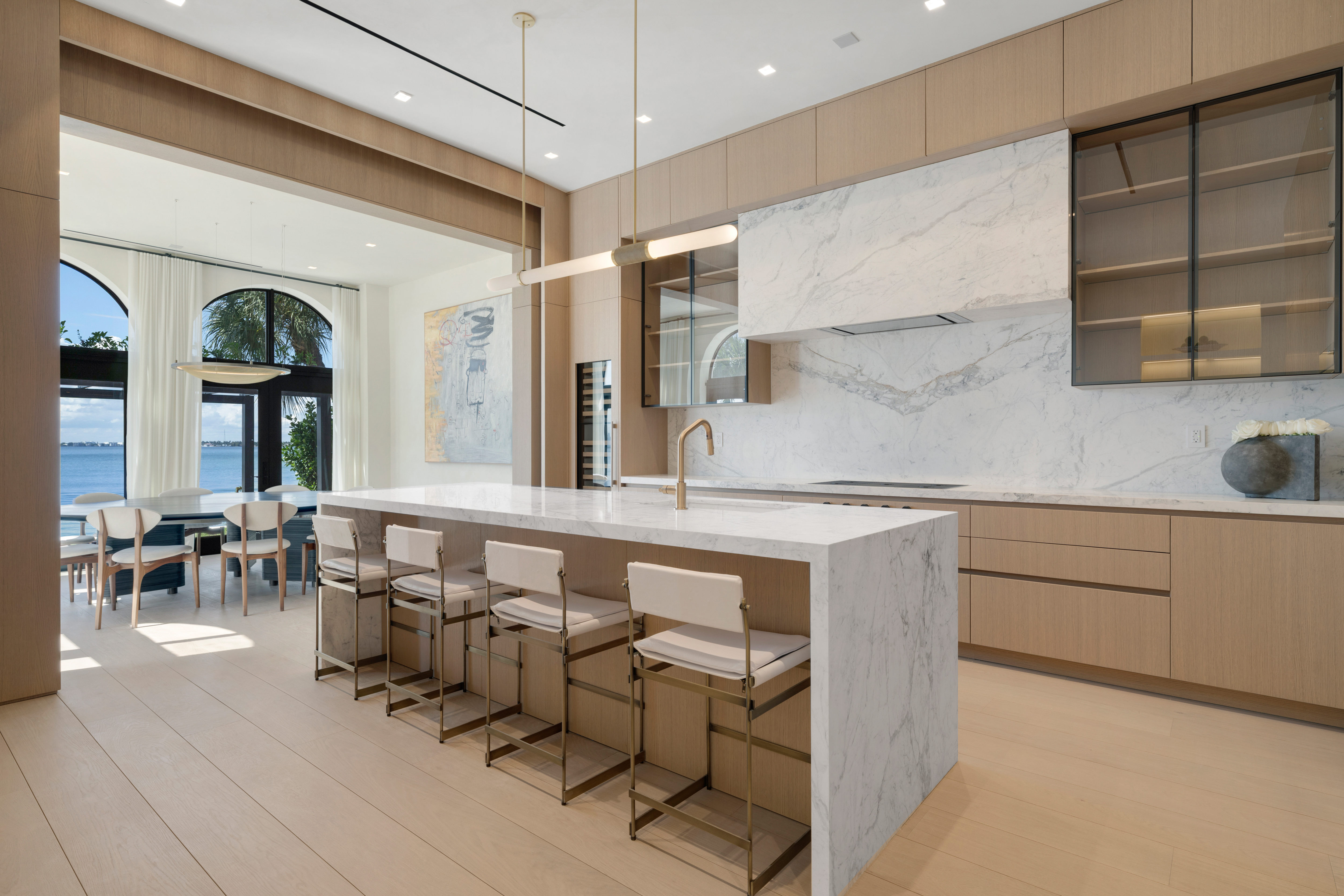 5300 N Bay Road Miami Beach FL 33140