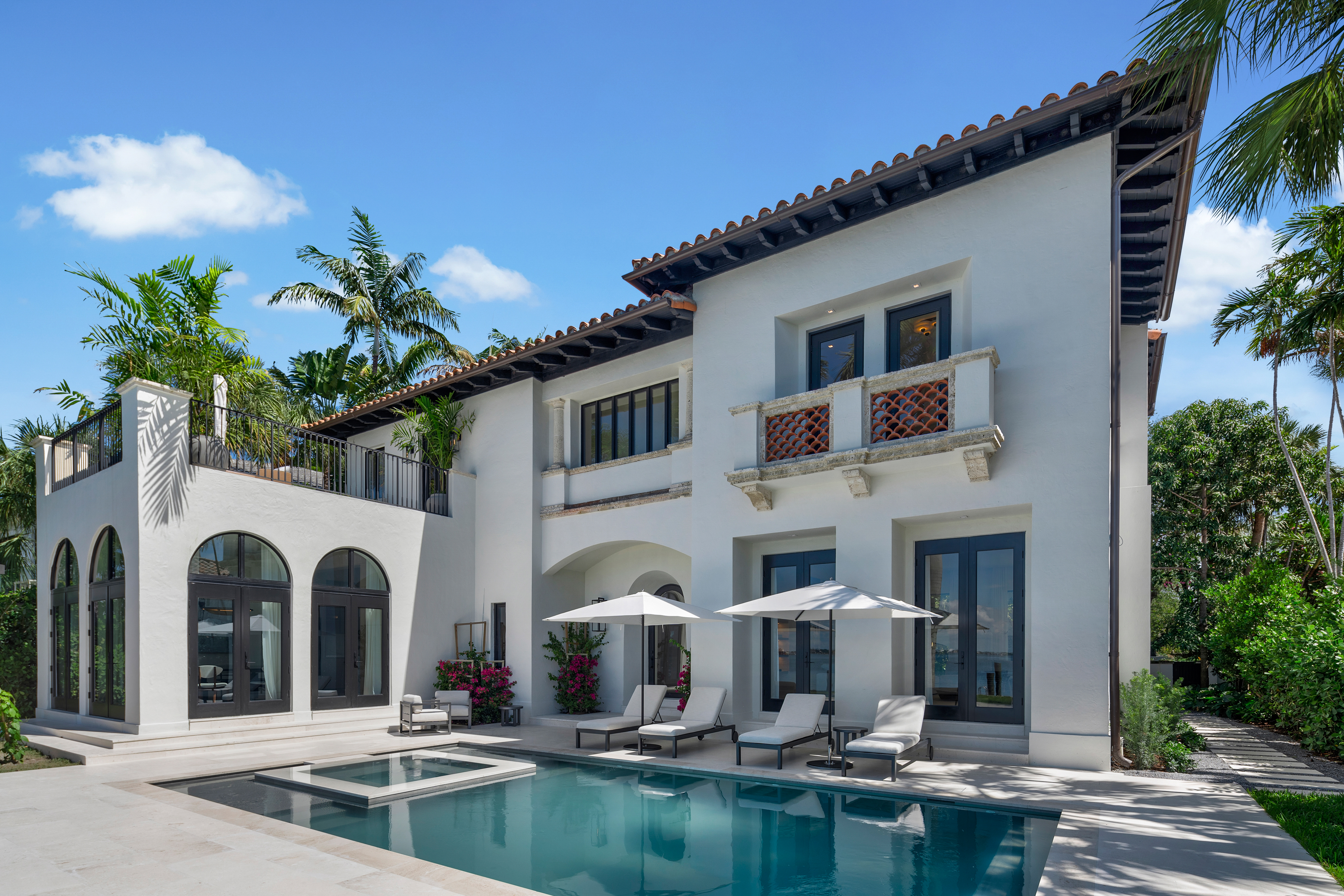 5300 N Bay Road Miami Beach FL 33140