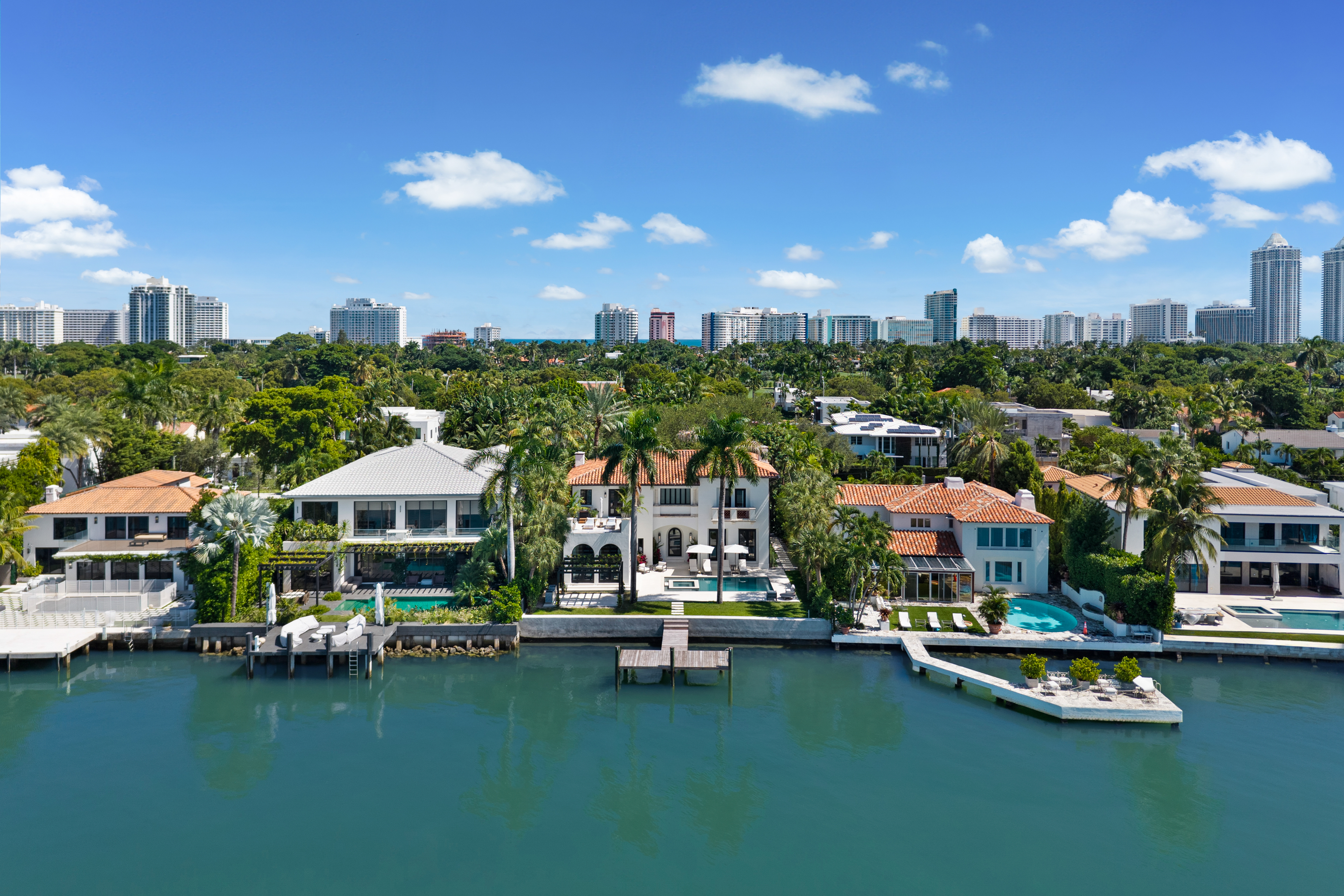 5300 N Bay Road Miami Beach FL 33140