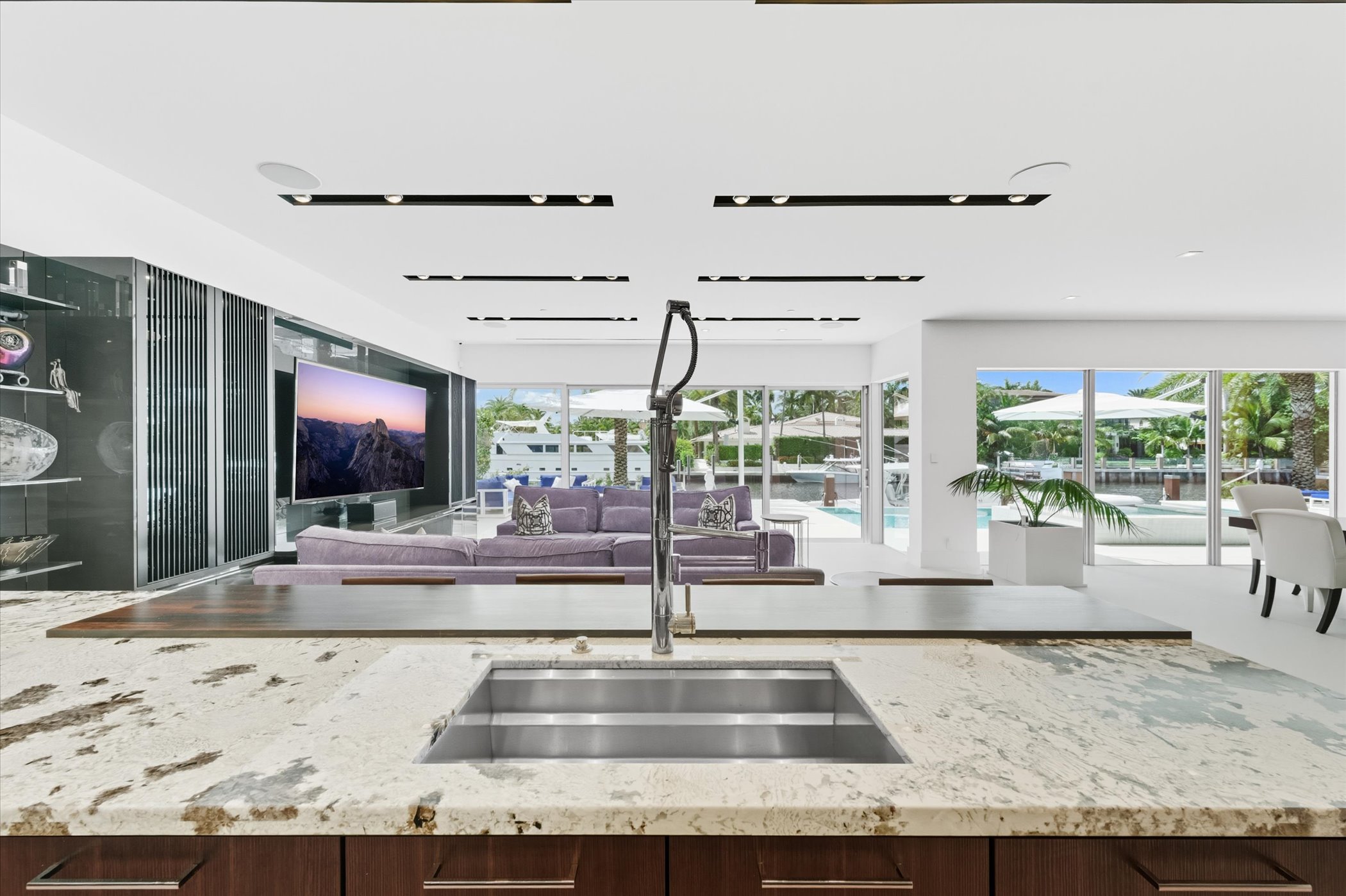 14 N Isla Bahia Drive Fort Lauderdale FL 33316