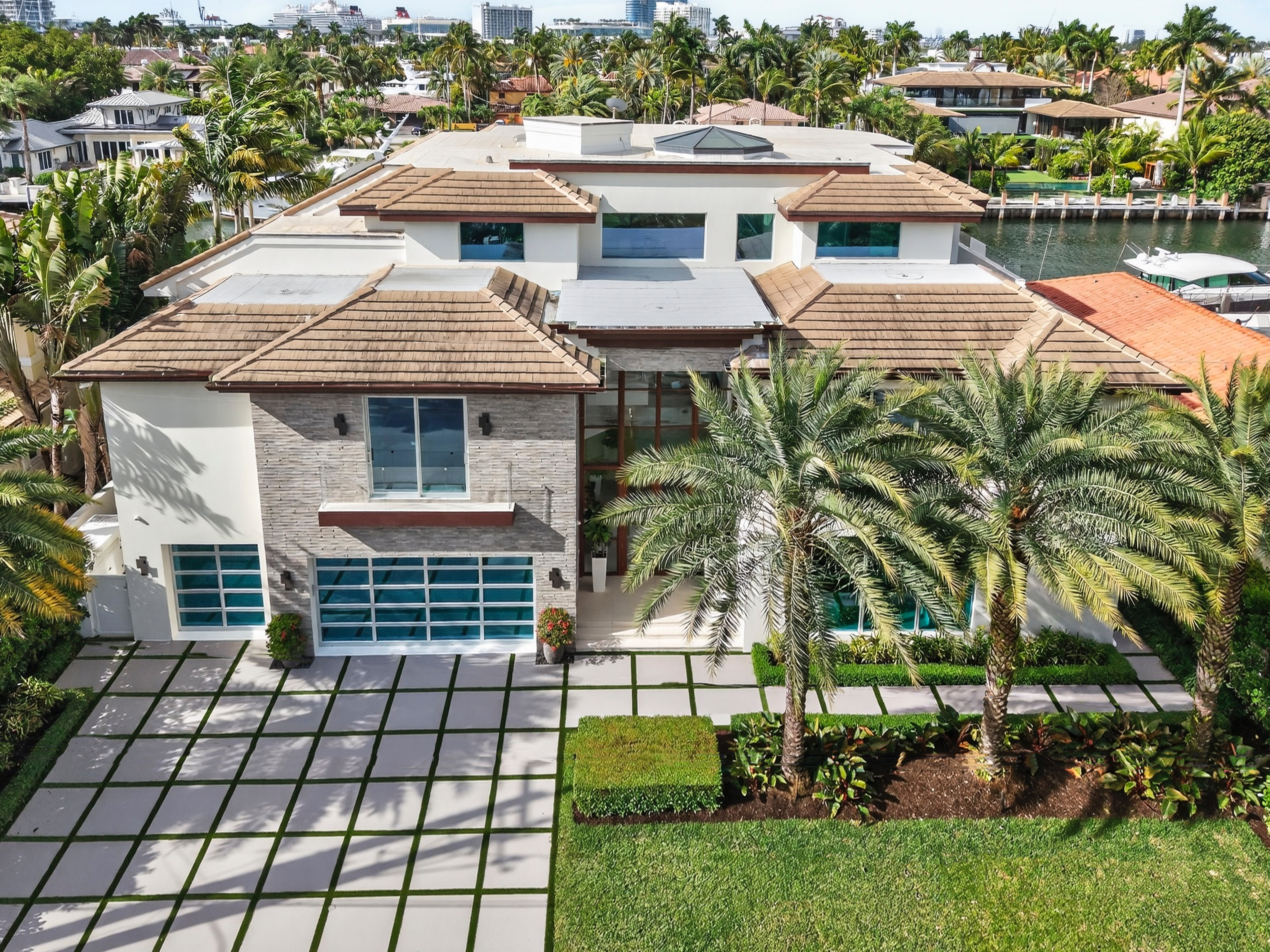 14 N Isla Bahia Drive Fort Lauderdale FL 33316
